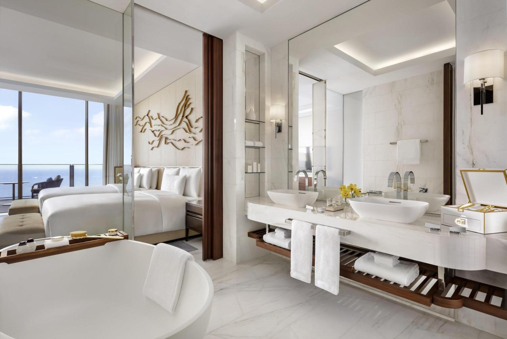 Seascape Queen Room