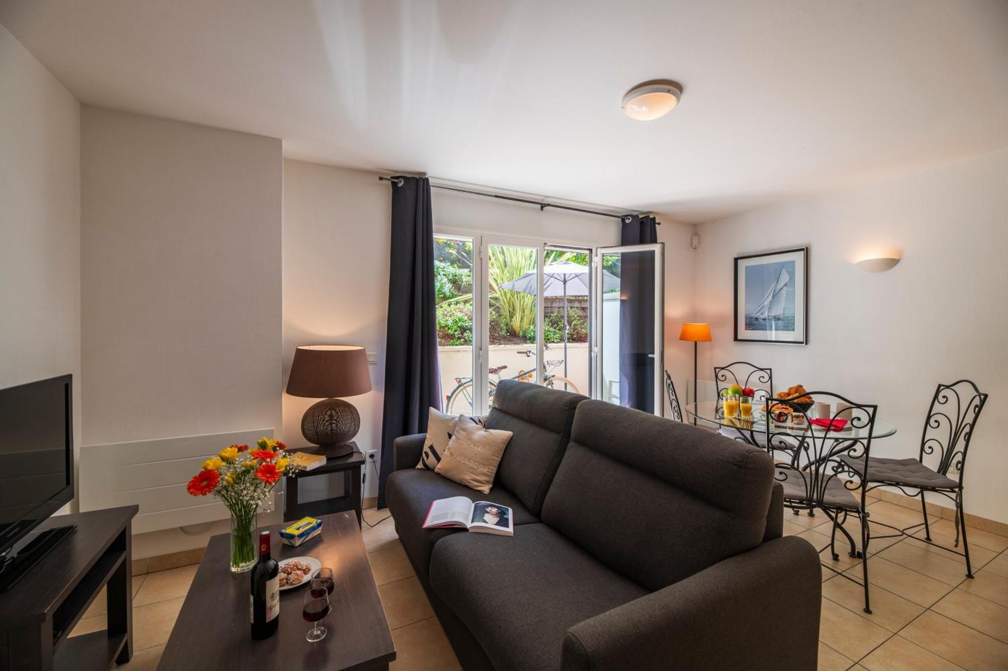 Superior Apartment 2