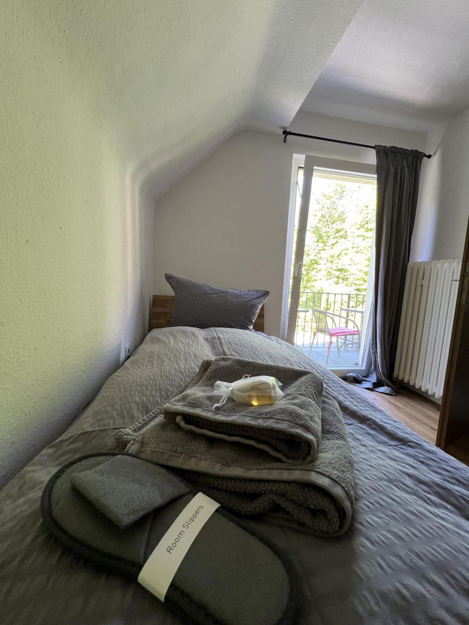 Single Room Private Bathroom