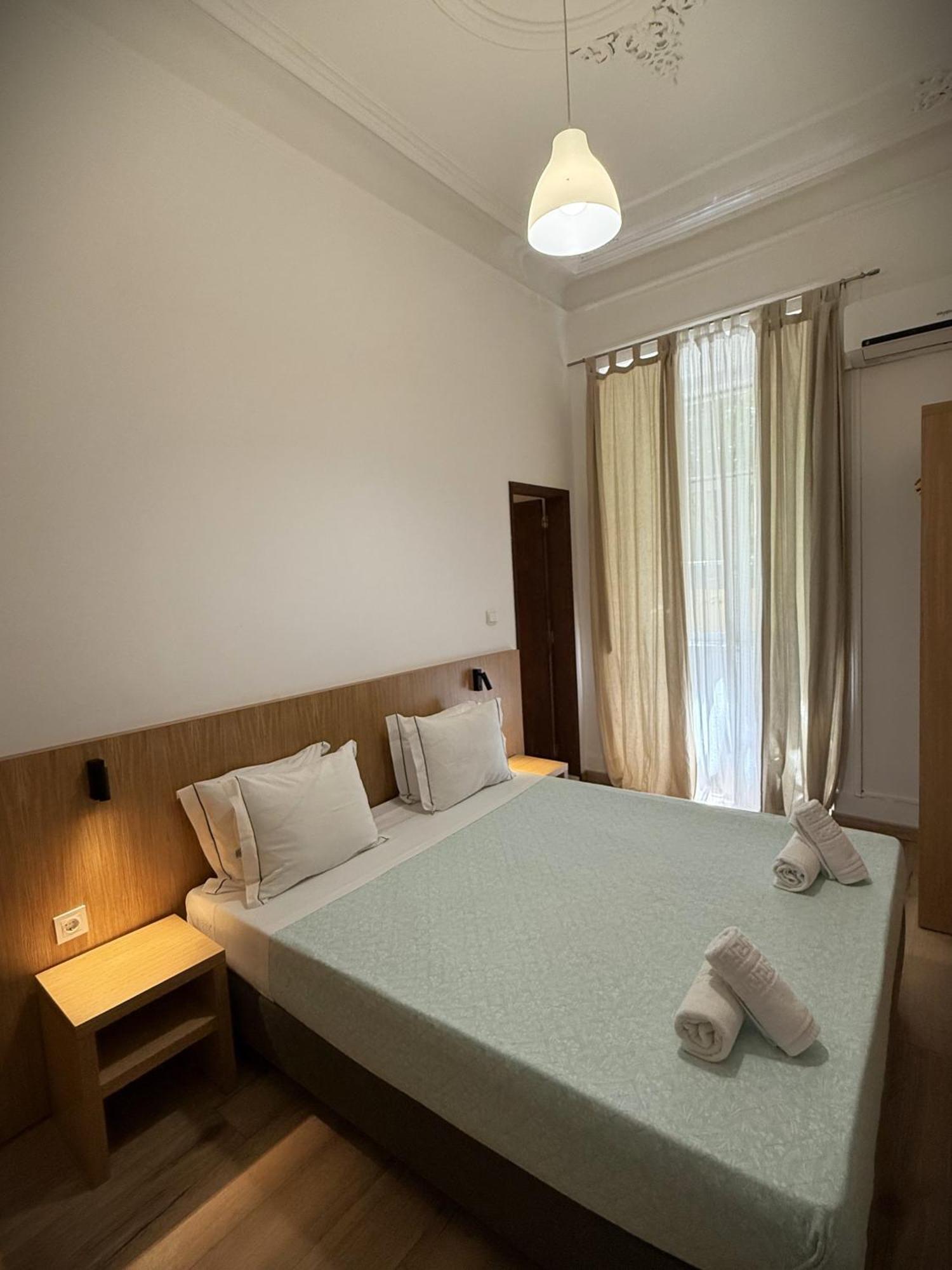 Double or Twin Room Private Bathroom