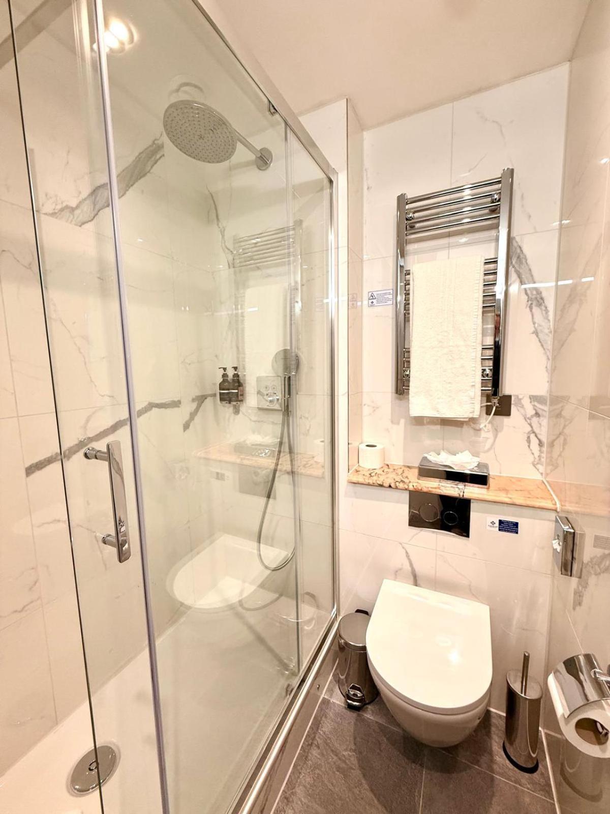 Superior Single Room