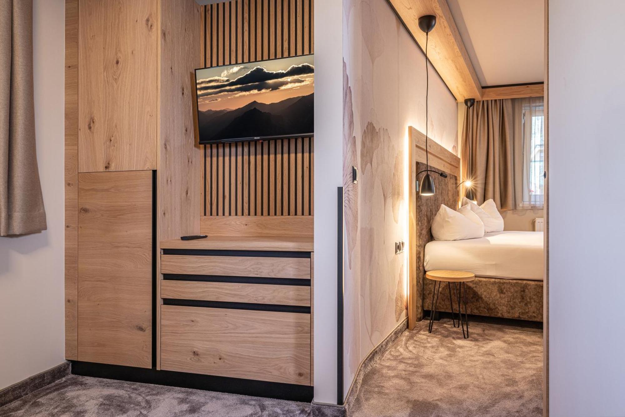 Triple Room Balcony
