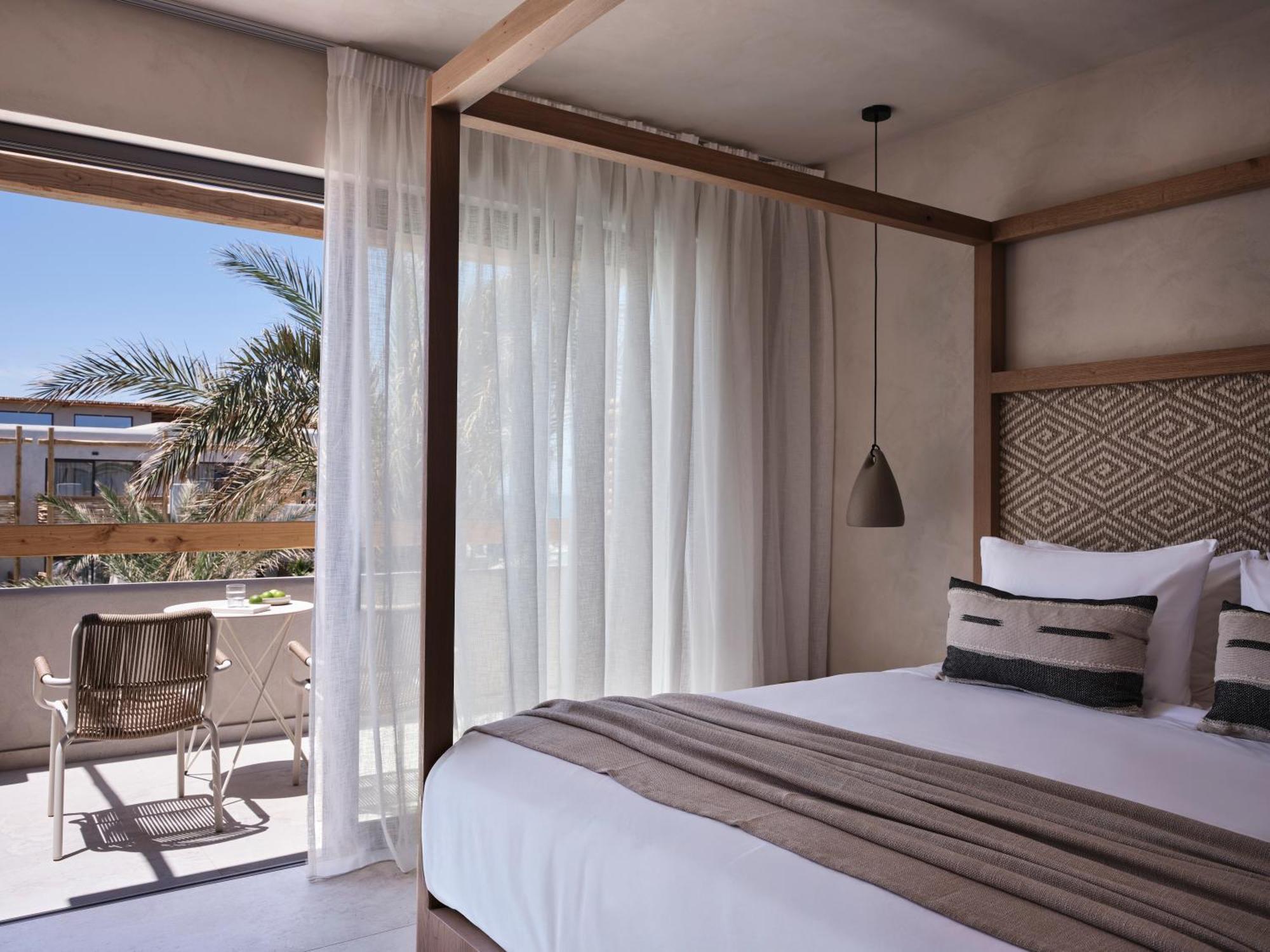 Luxe Room Pool View