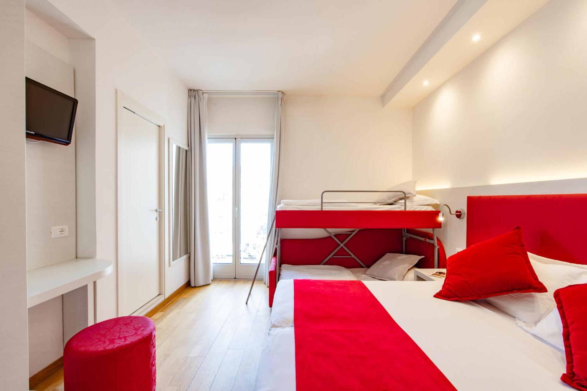 Classic Quadruple Room
