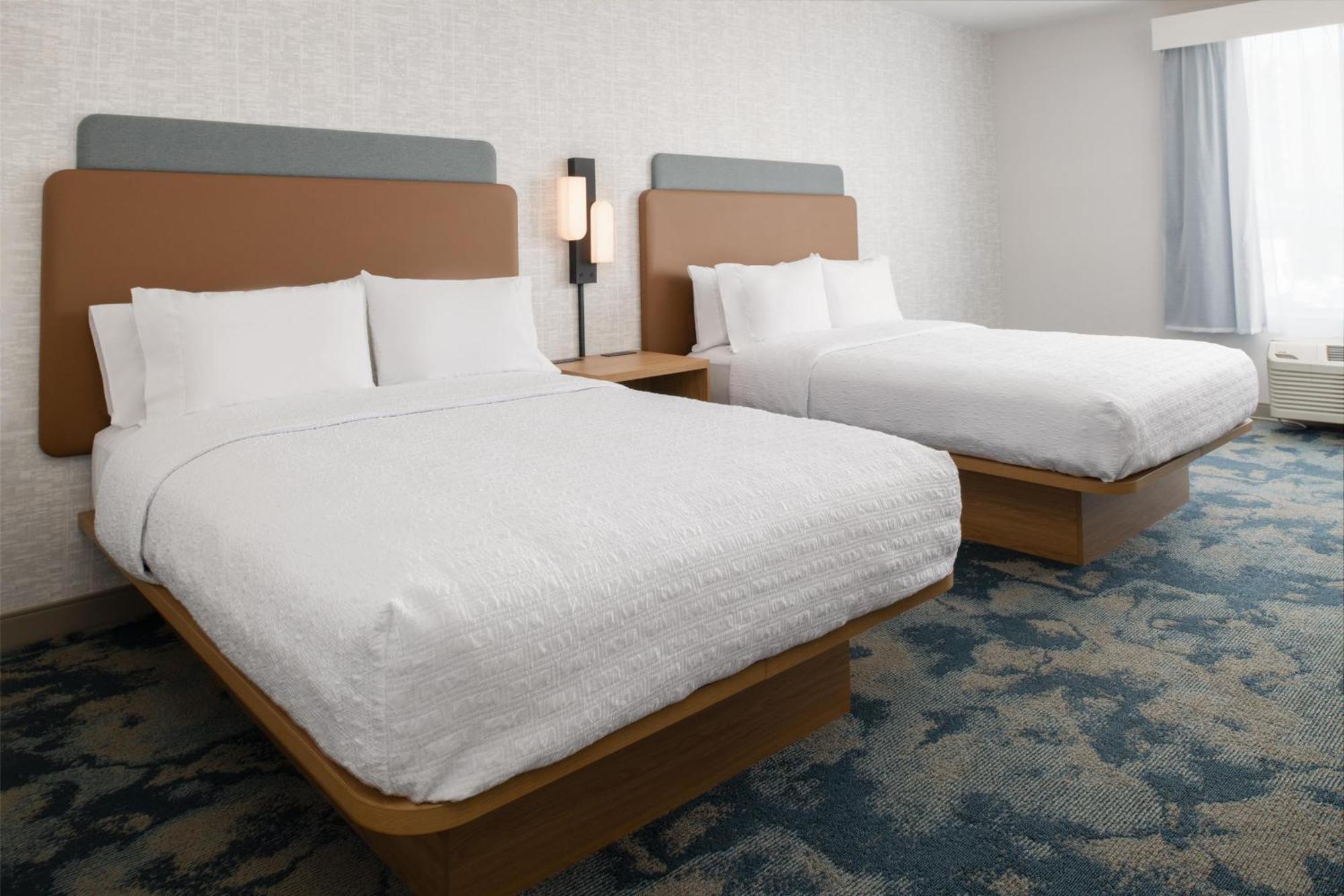Queen Room Two Queen Beds