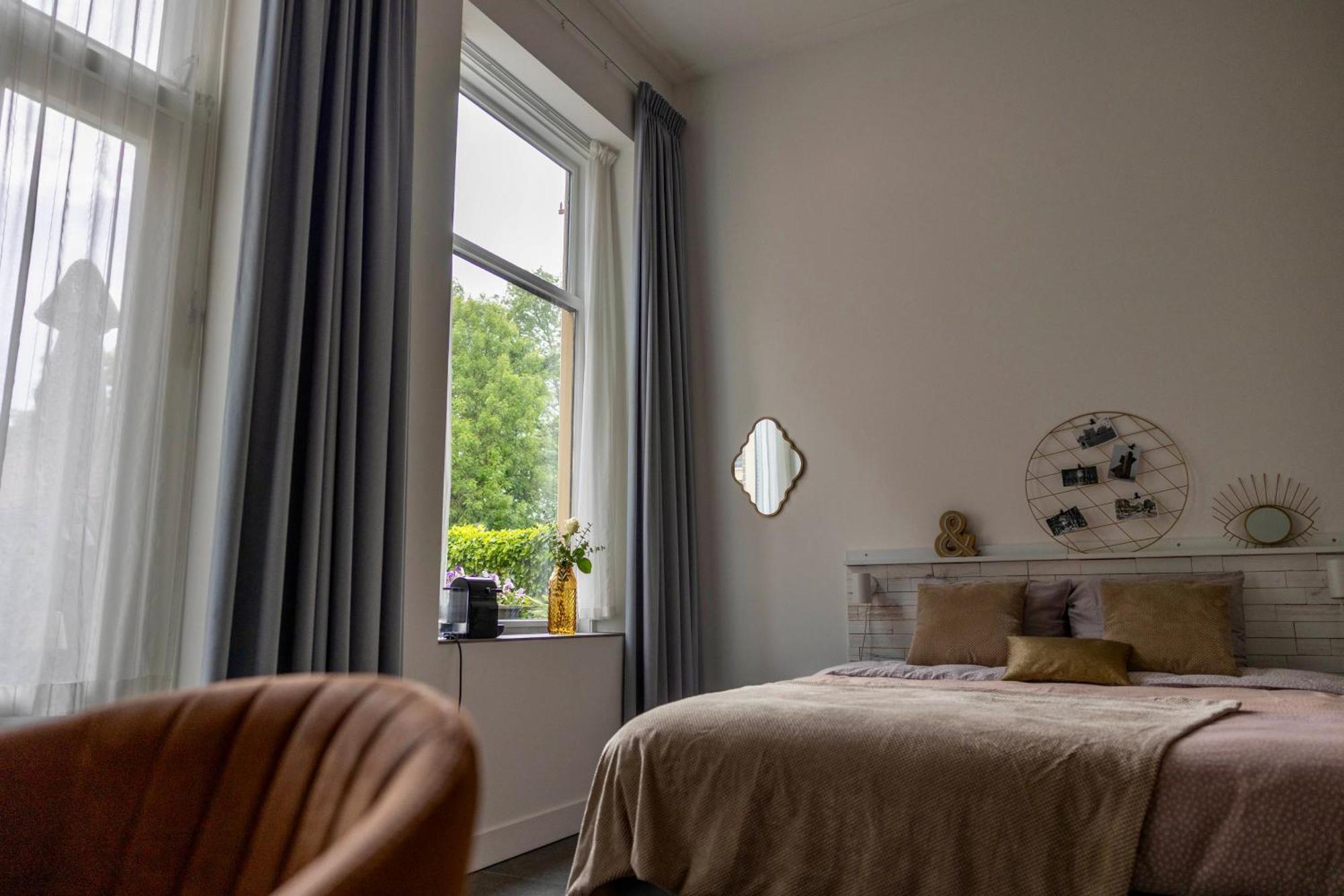 Double Room Private Bathroom