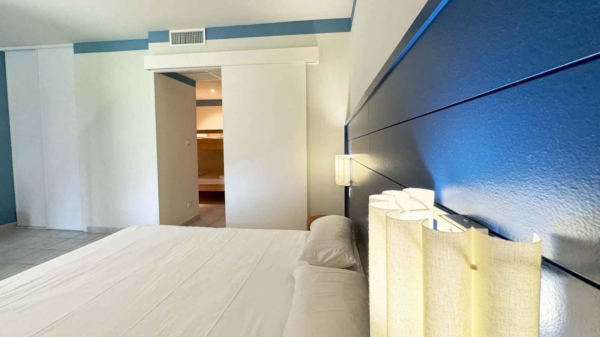 Chambre Familiale avec Salle de Bains Privative