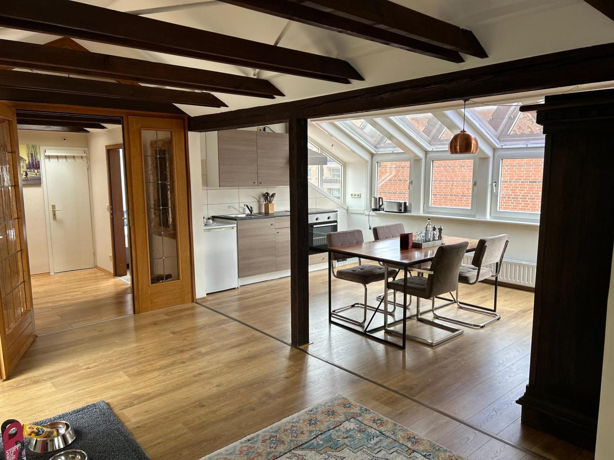 Deluxe Apartment,1685055156:JPEG