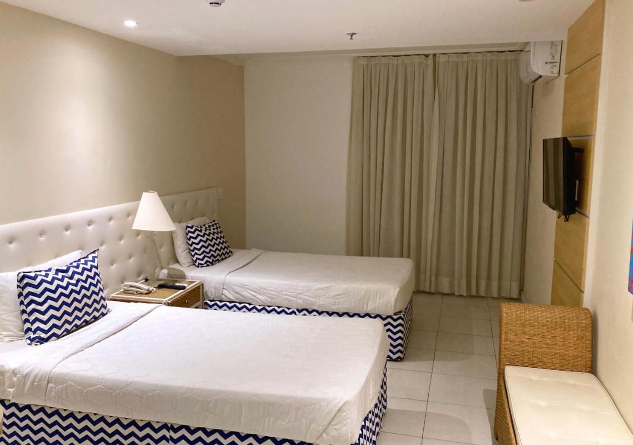 Junior Suite Twin Bed