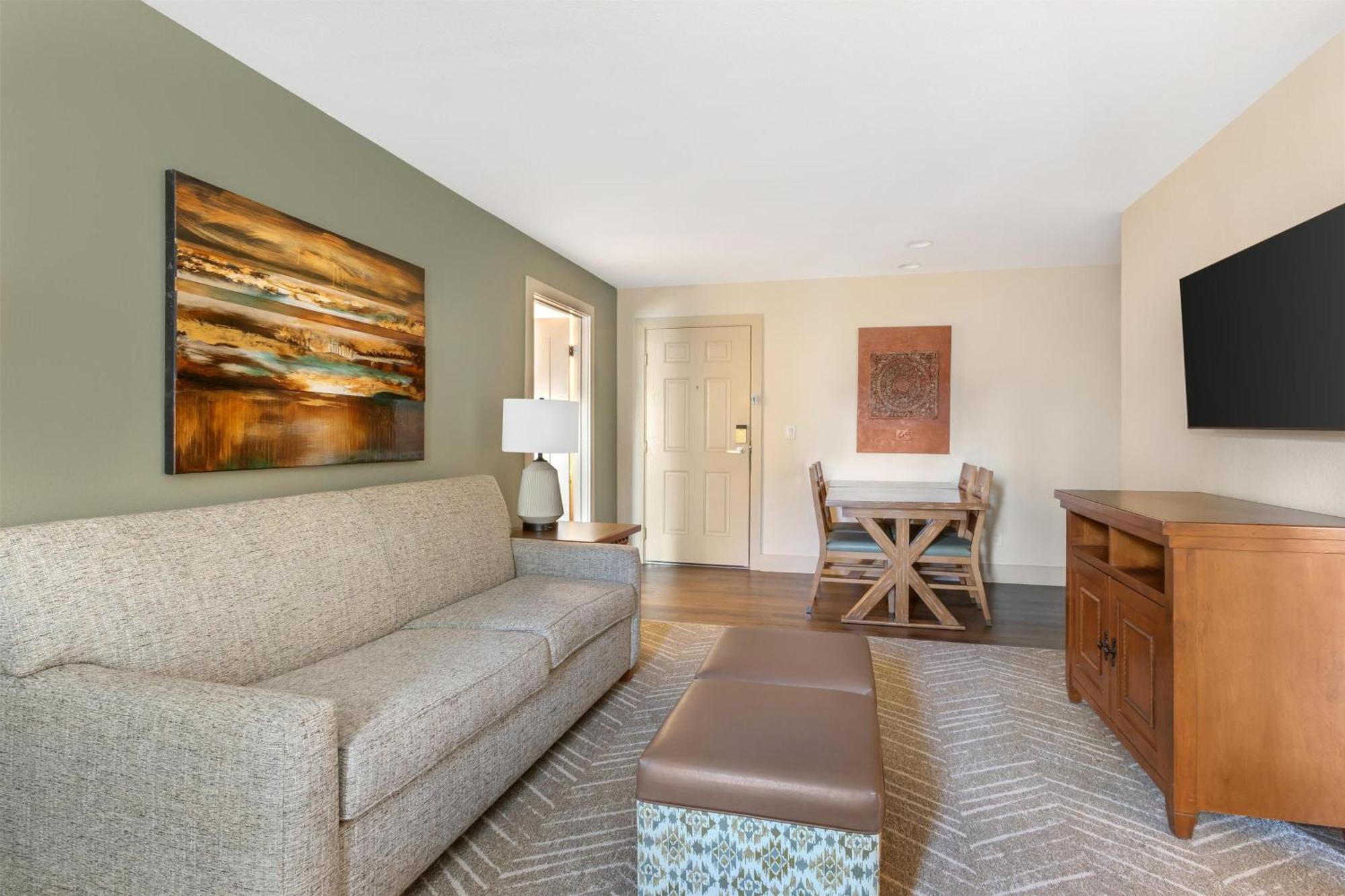 Two-Bedroom Suite