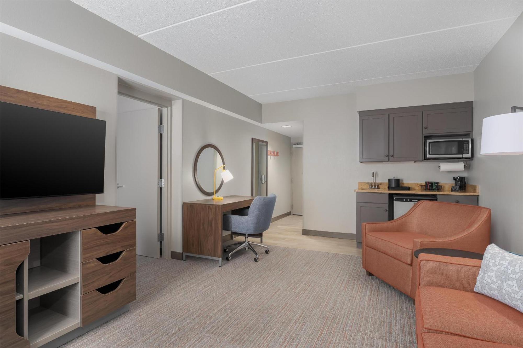 King Studio Suite City View