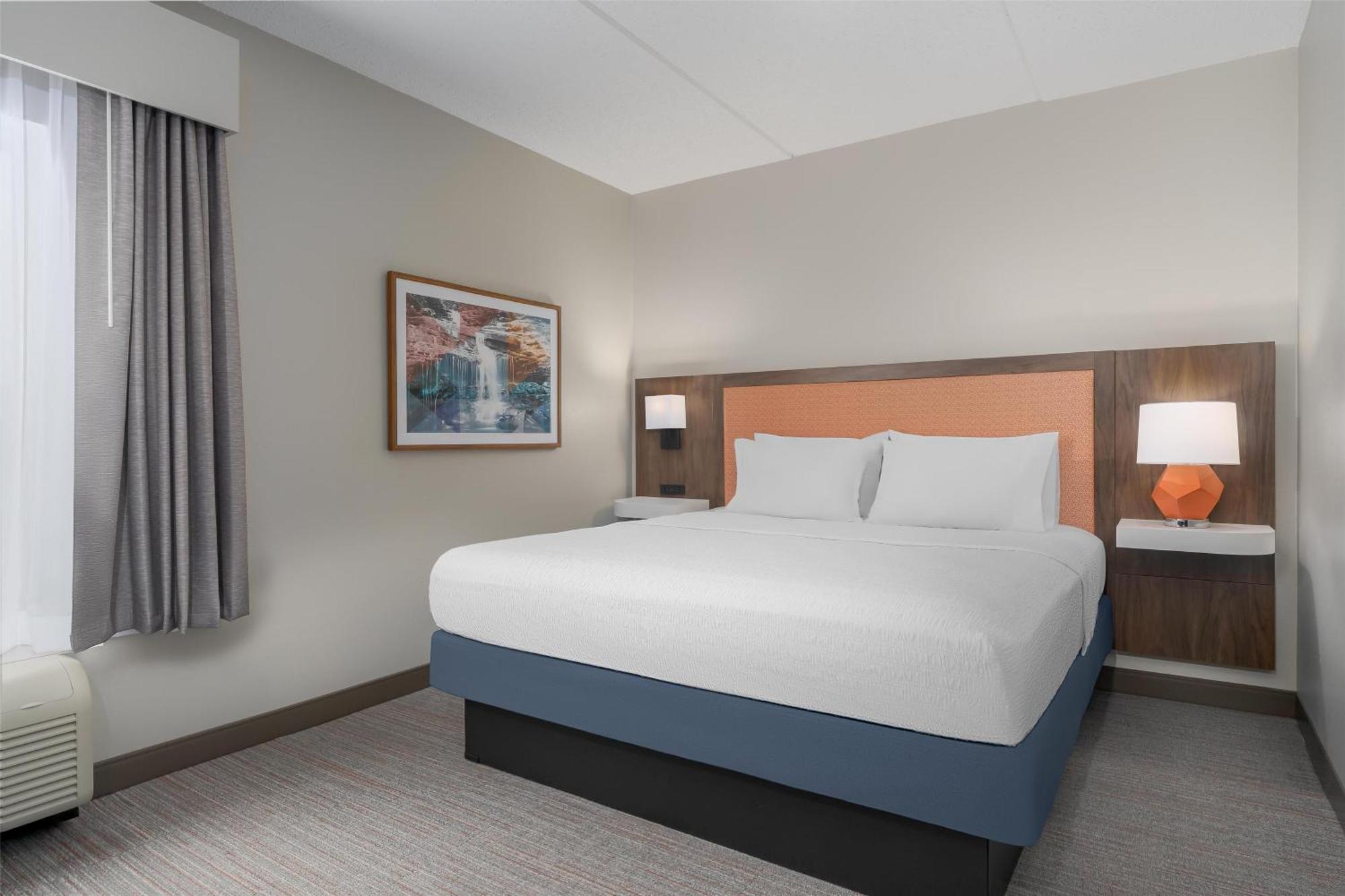 King Studio Suite City View