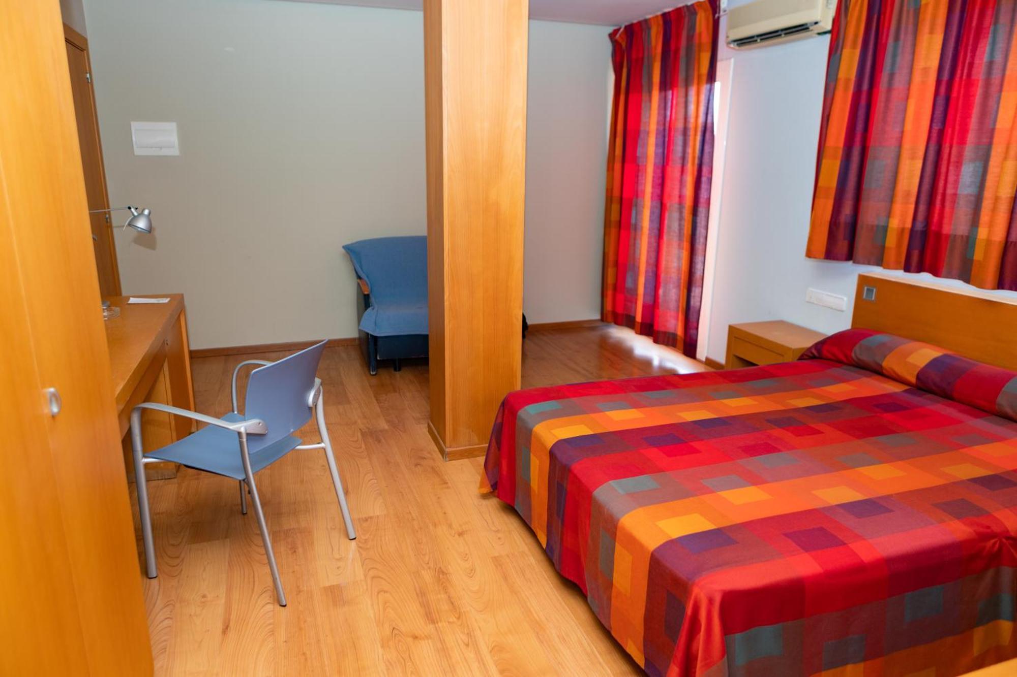 Junior Suite,1685069997:JPEG