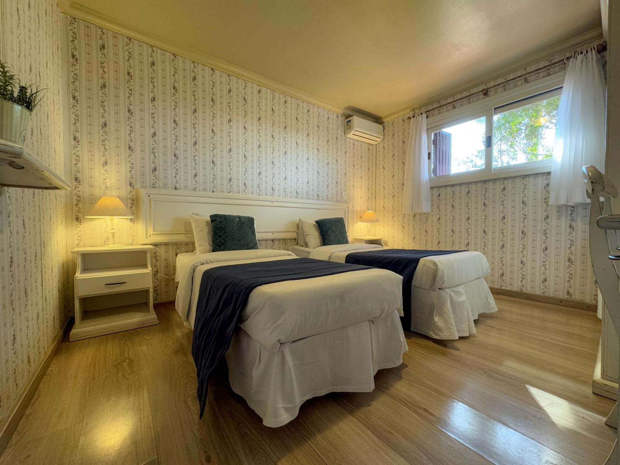 Quarto Duplo Deluxe
