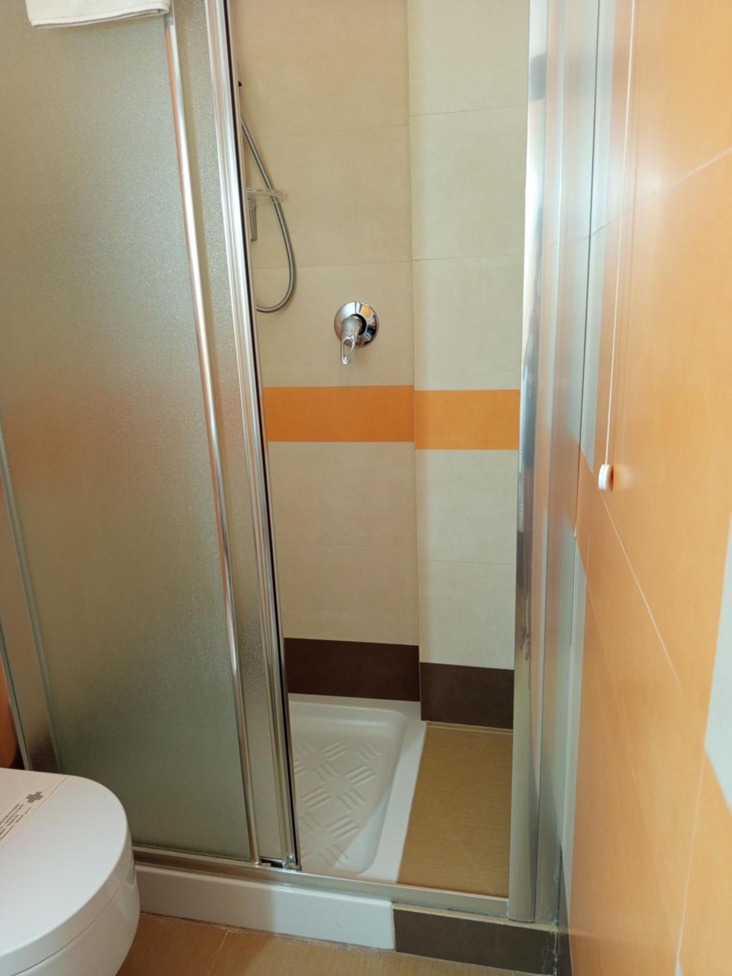 Basic Double Room