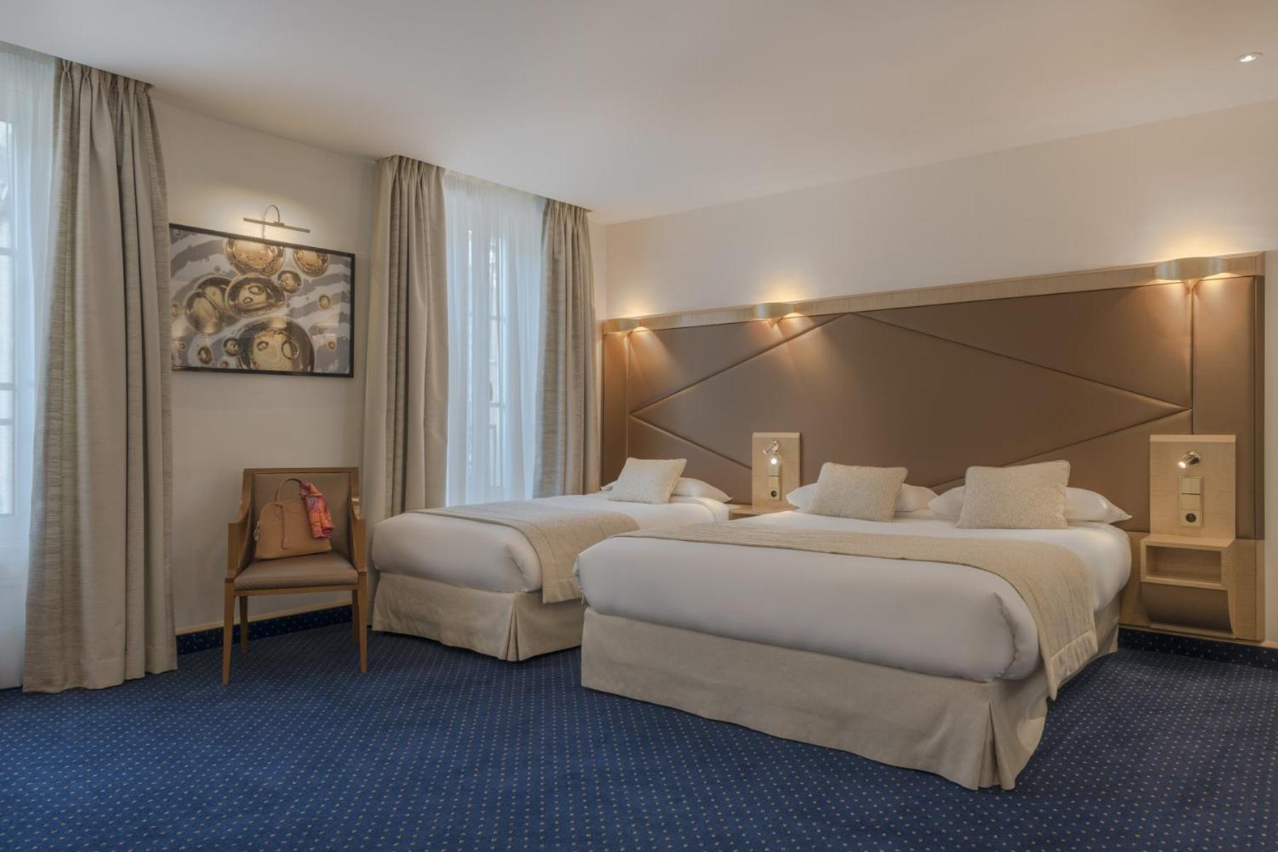 Deluxe Triple Room