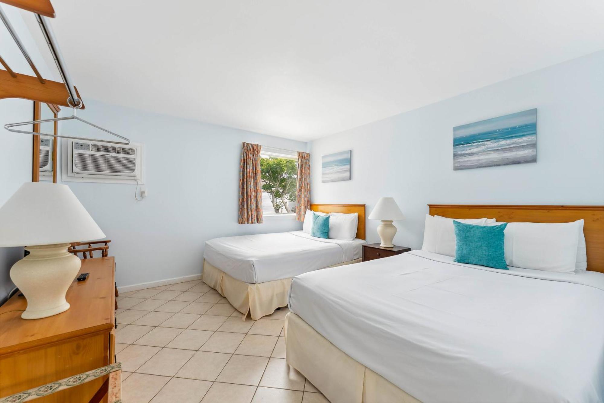 One Bedroom Suite