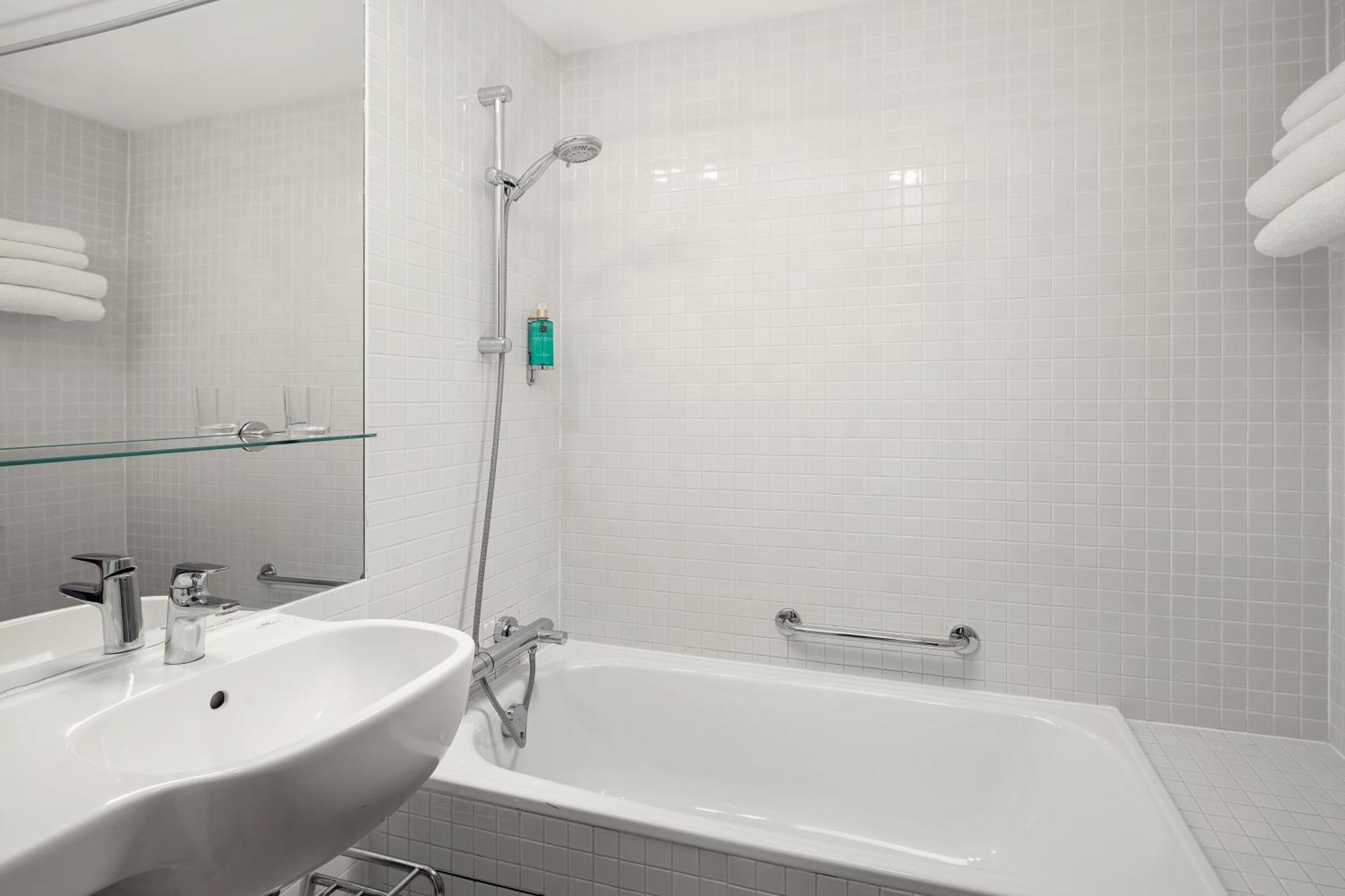 Superior Double or Twin Room City View