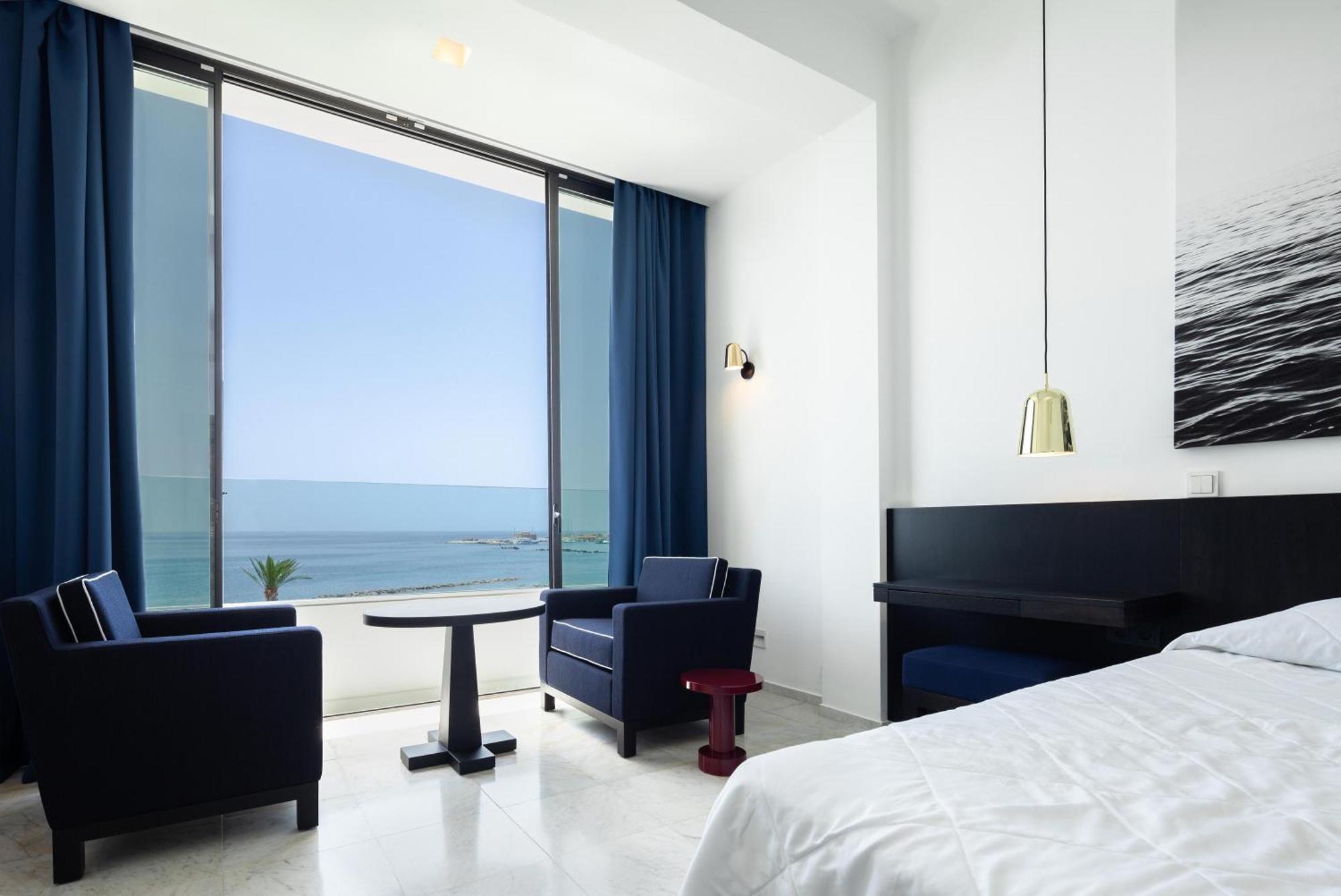 Superior Sea View Room