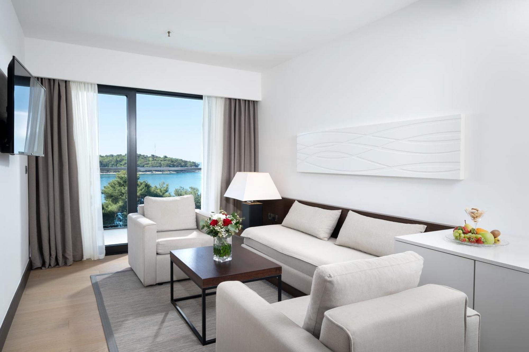 Suite Balcony Sea View