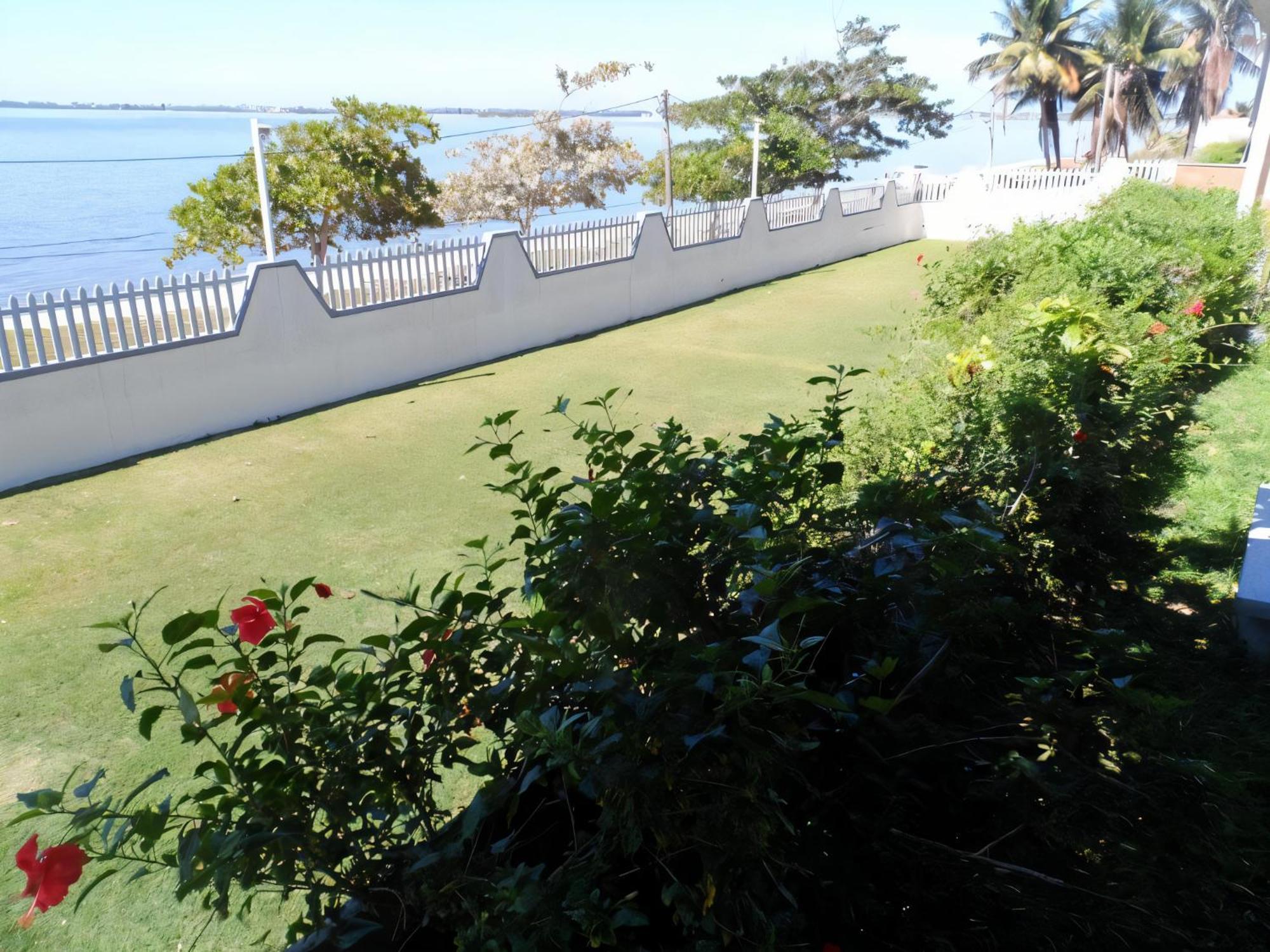 Double or Twin Room Sea View