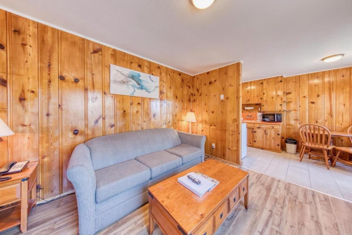 One Bedroom Cottage Non-View