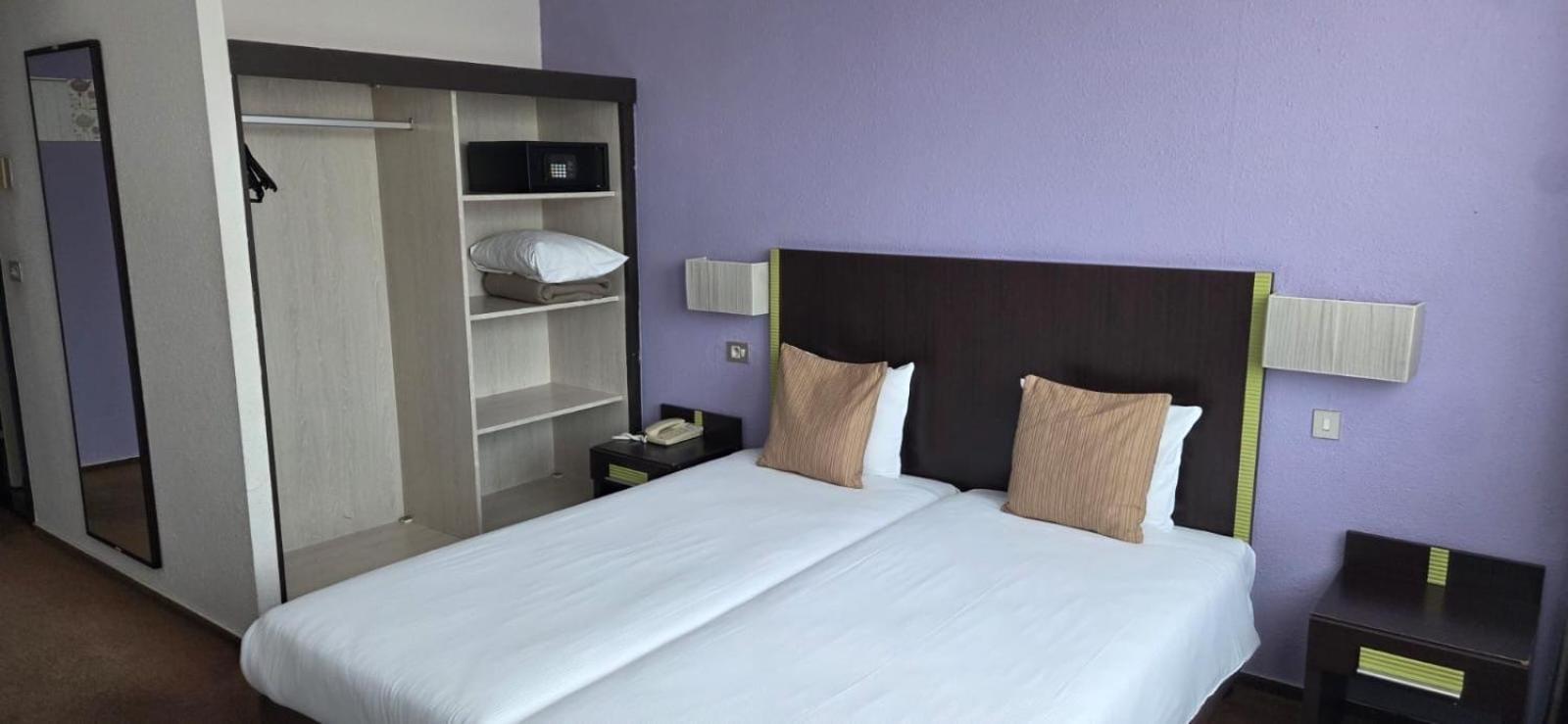 Grand Place Twin Room