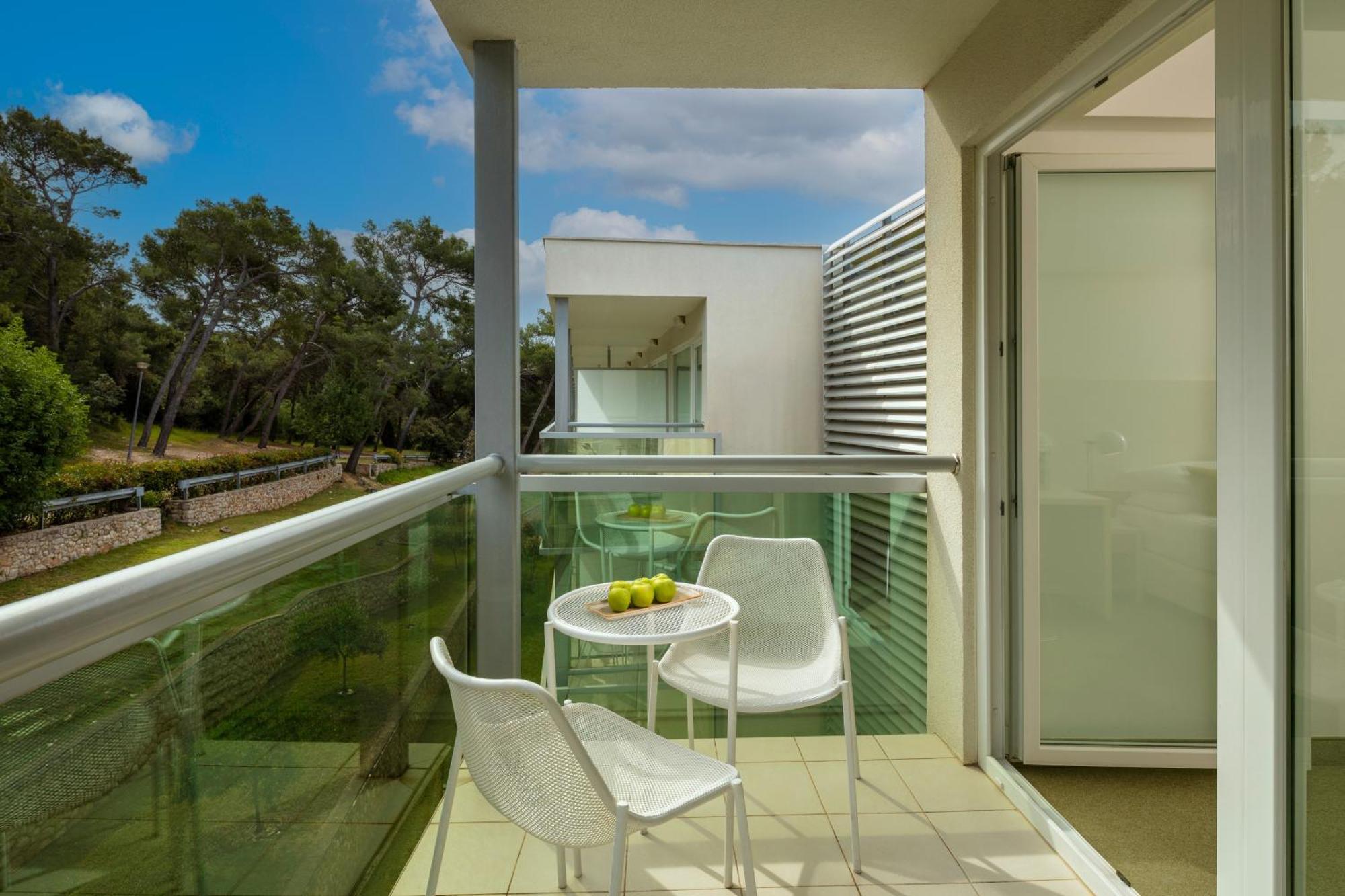 Standard Twin Room Balcony