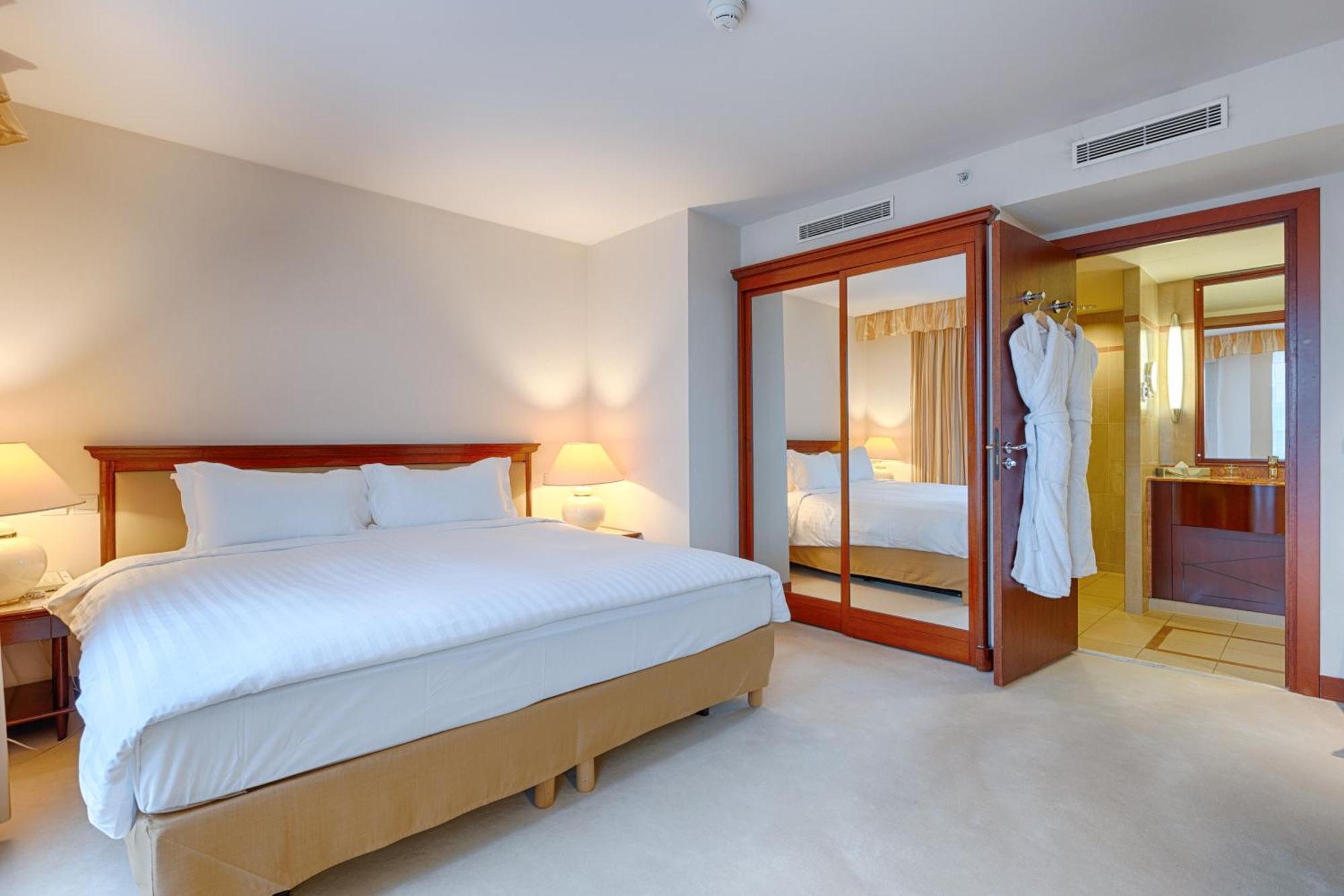 Chambre Deluxe Double ou Lits Jumeaux