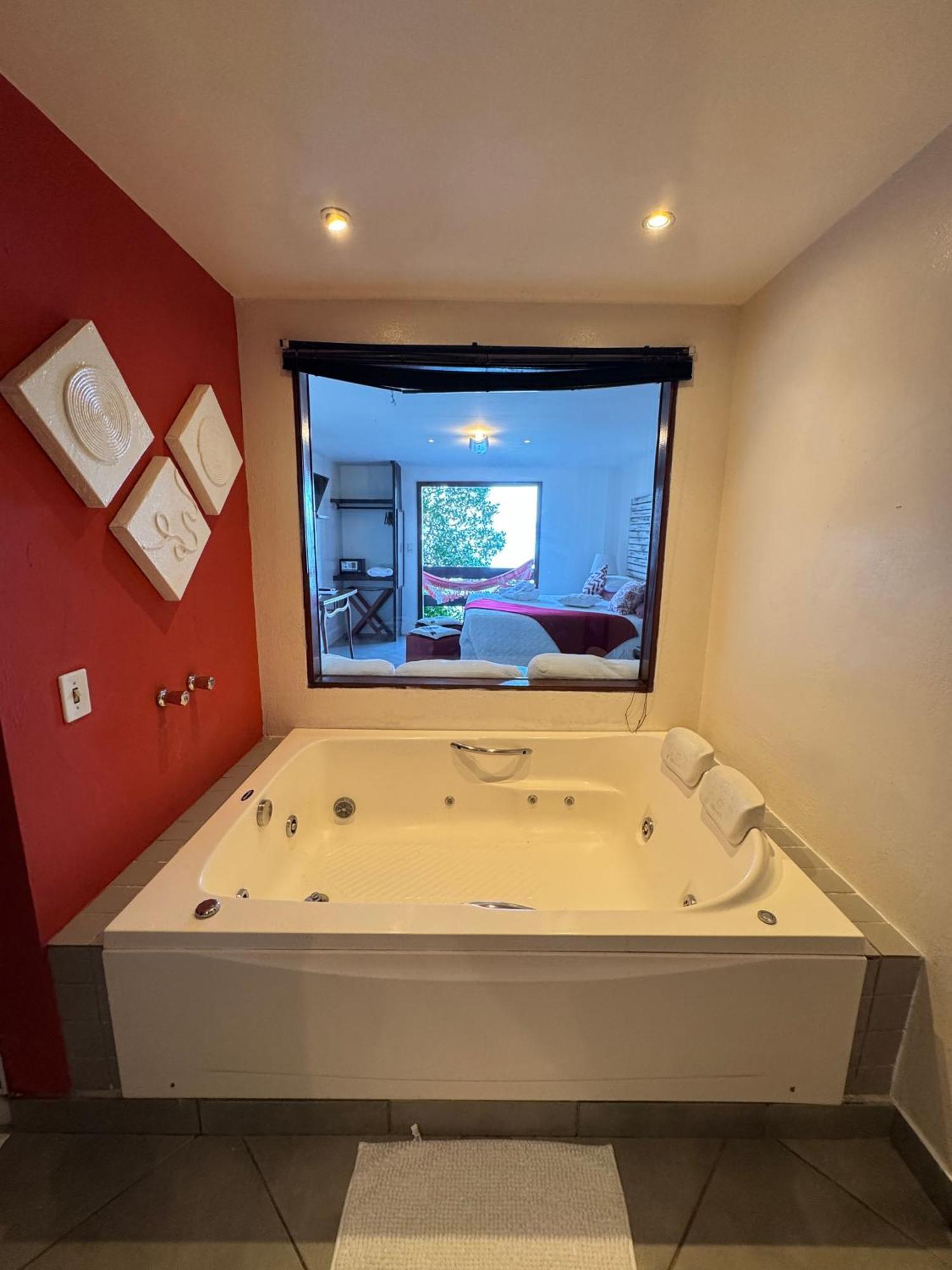Double Room Master Hot Tub