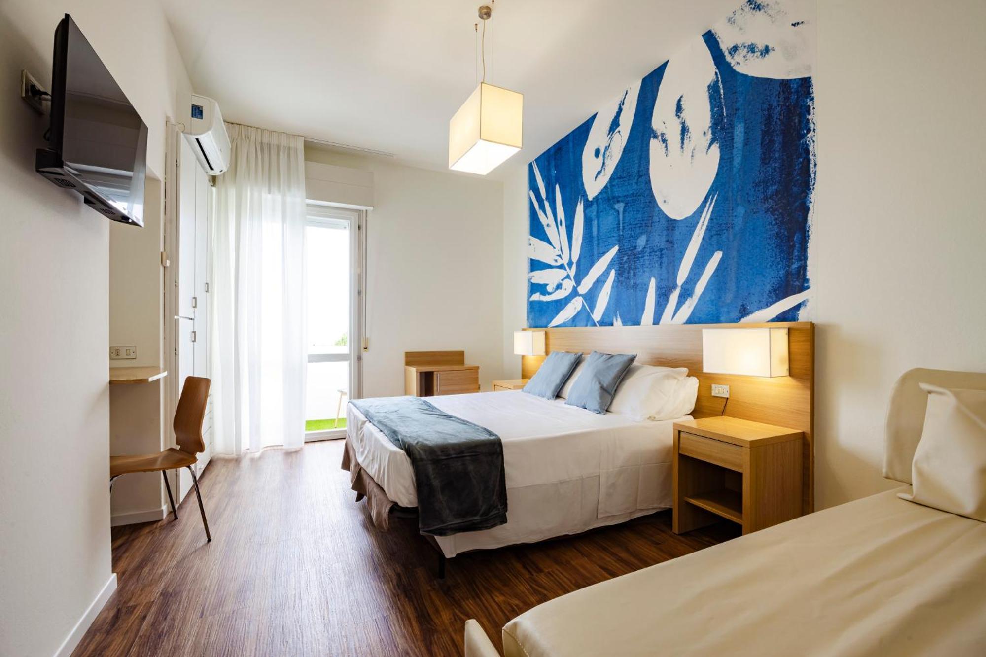 Large Double Room