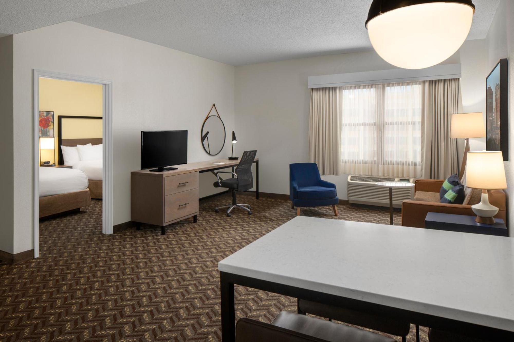 2 Bedroom Suite