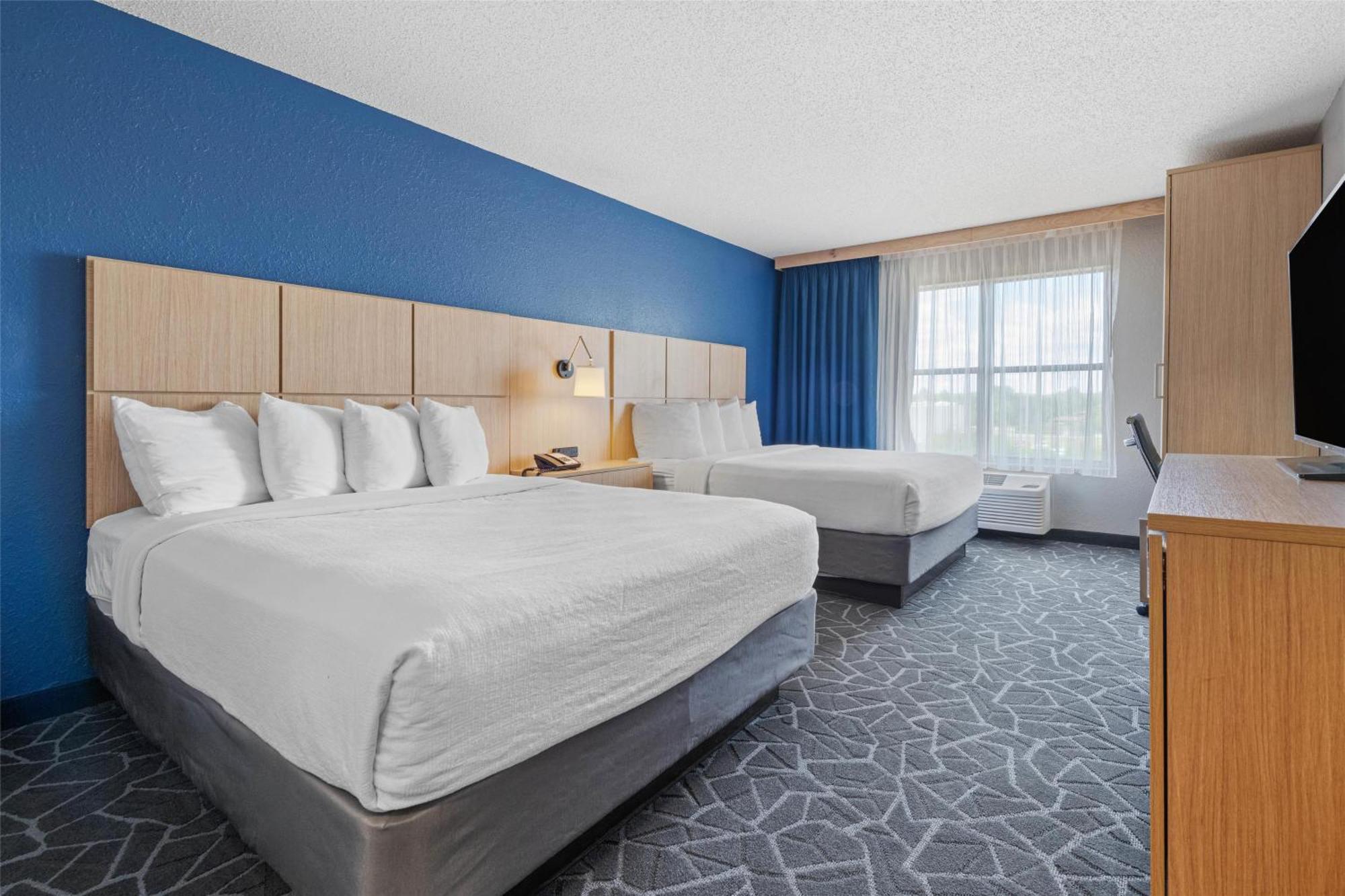Queen Room Two Queen Beds