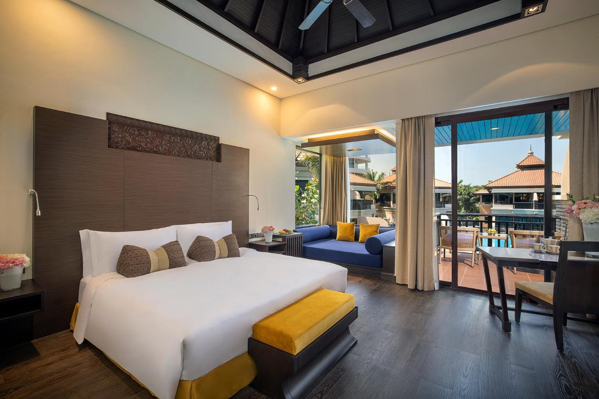 Deluxe Lagoon View