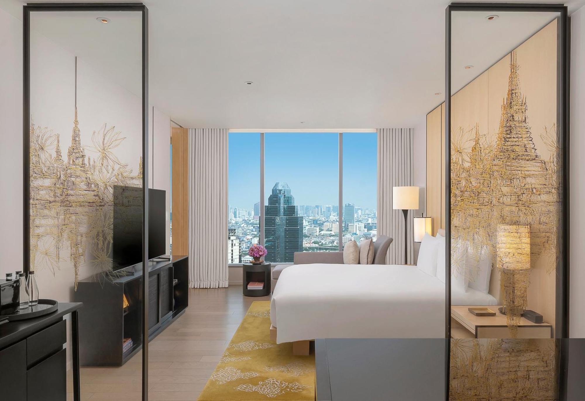 Deluxe King Room