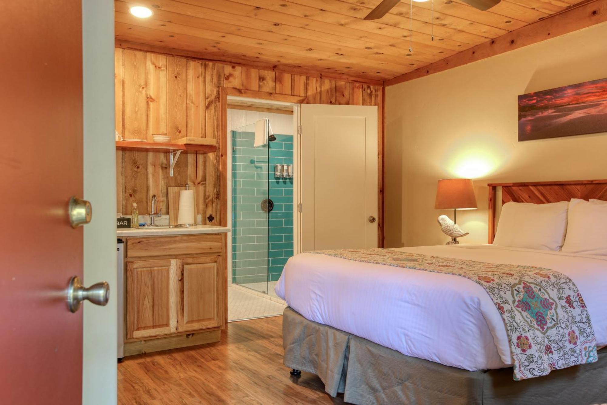 Queen Room