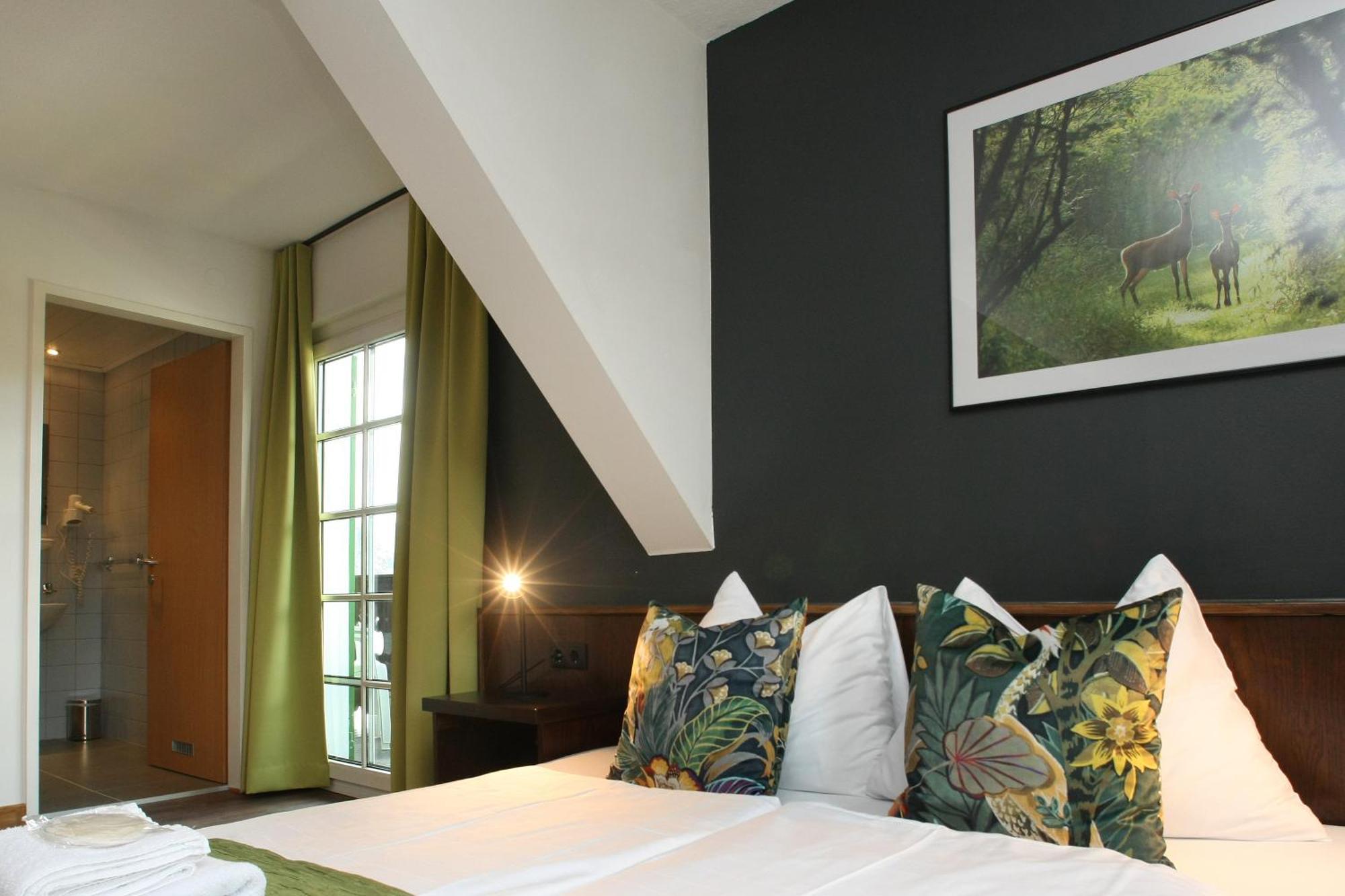 Junior Suite Mountain View