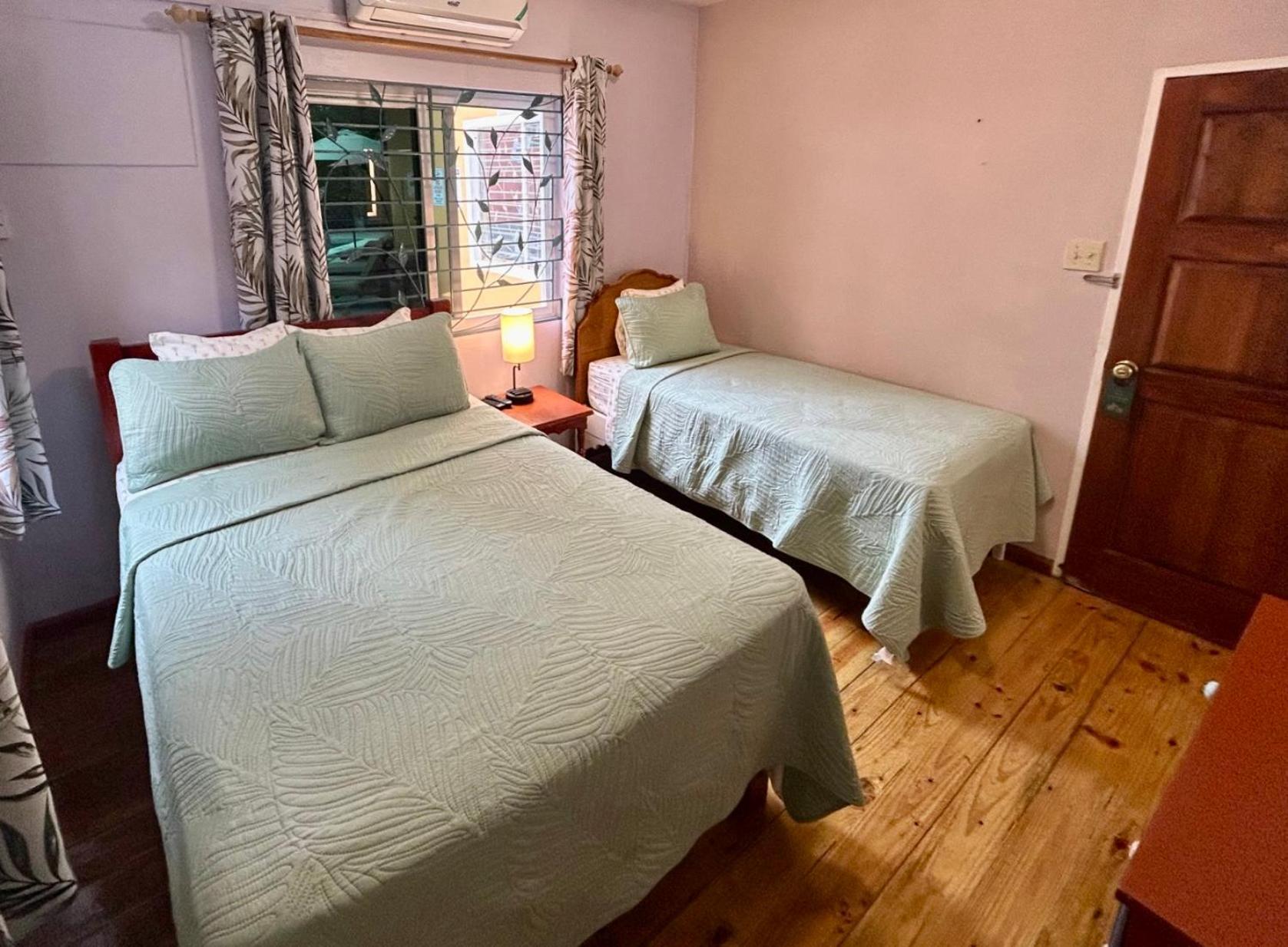 Basic Triple Room