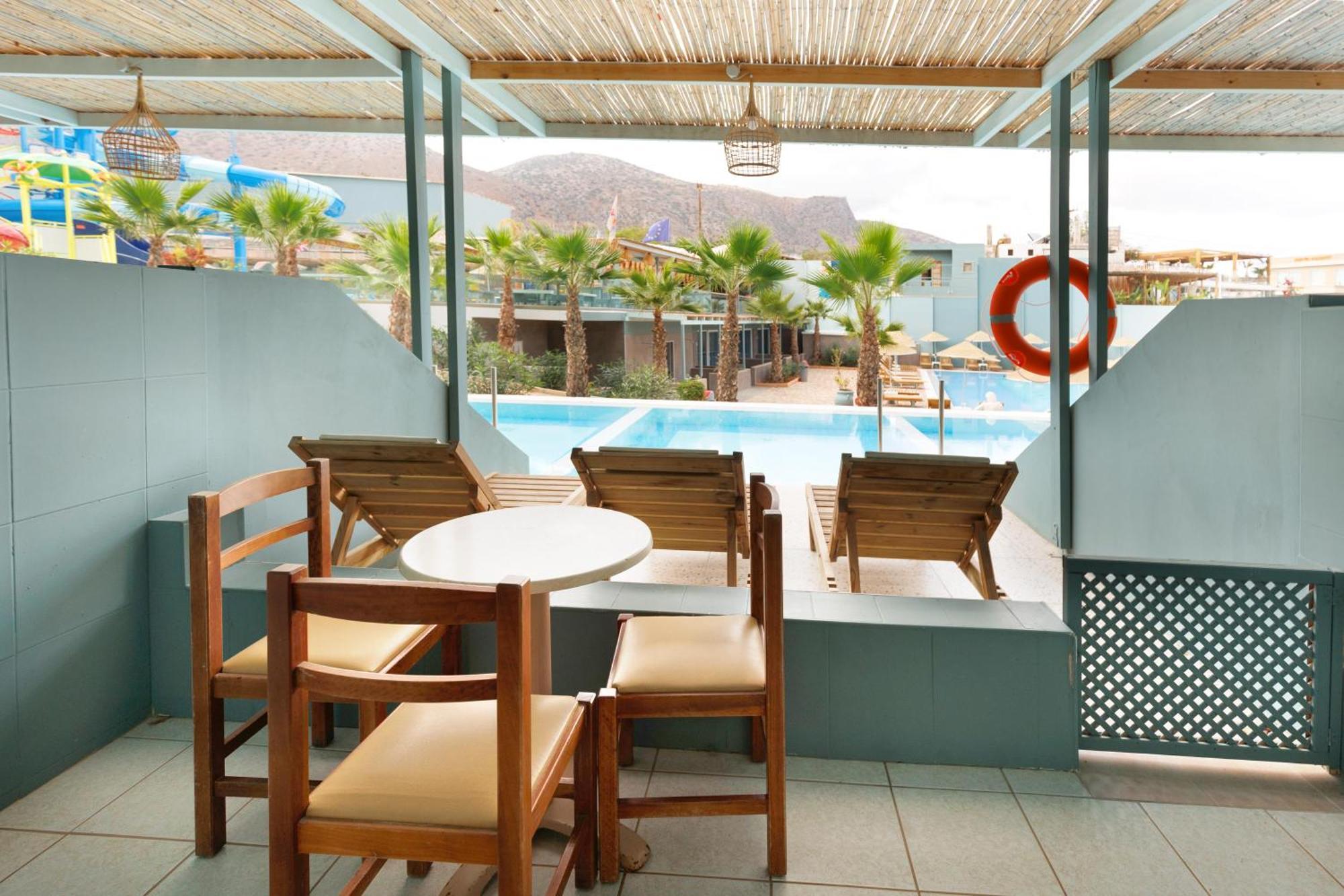 Junior Suite Private Pool