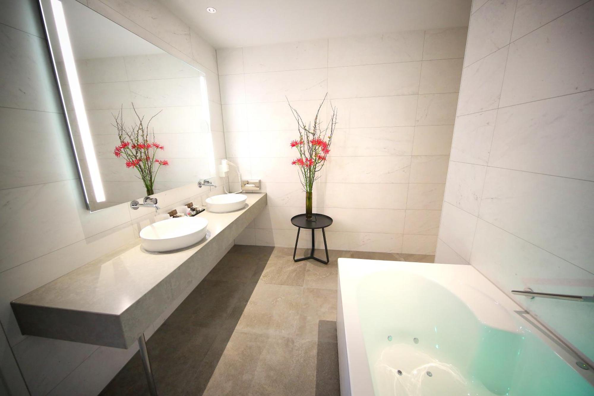 Junior Suite Balcony