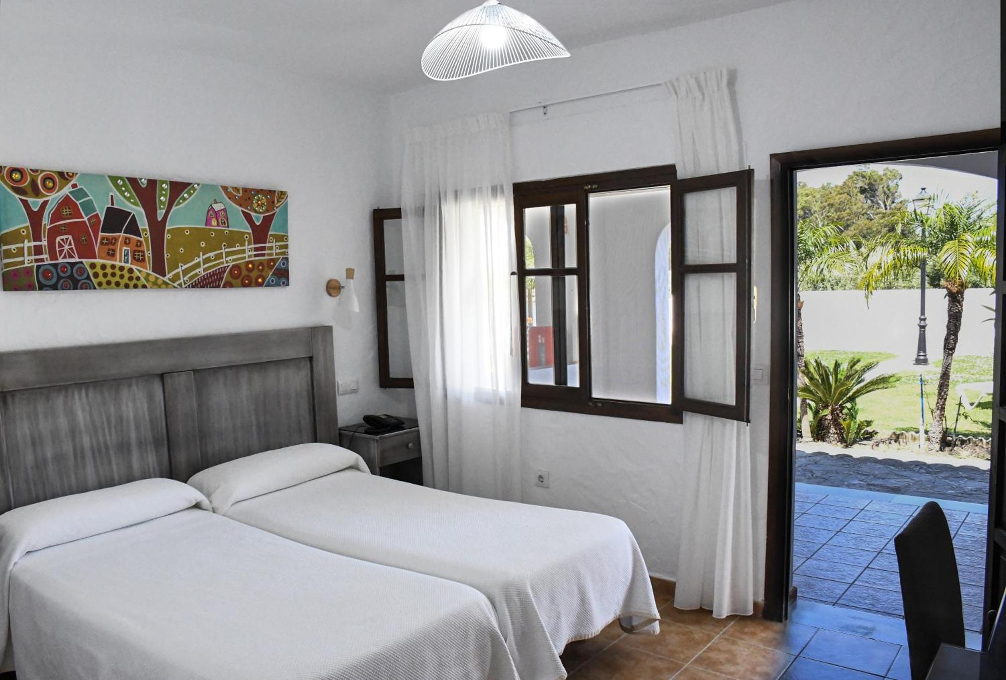 Bungalow (2 Adults),1688810957:JPEG