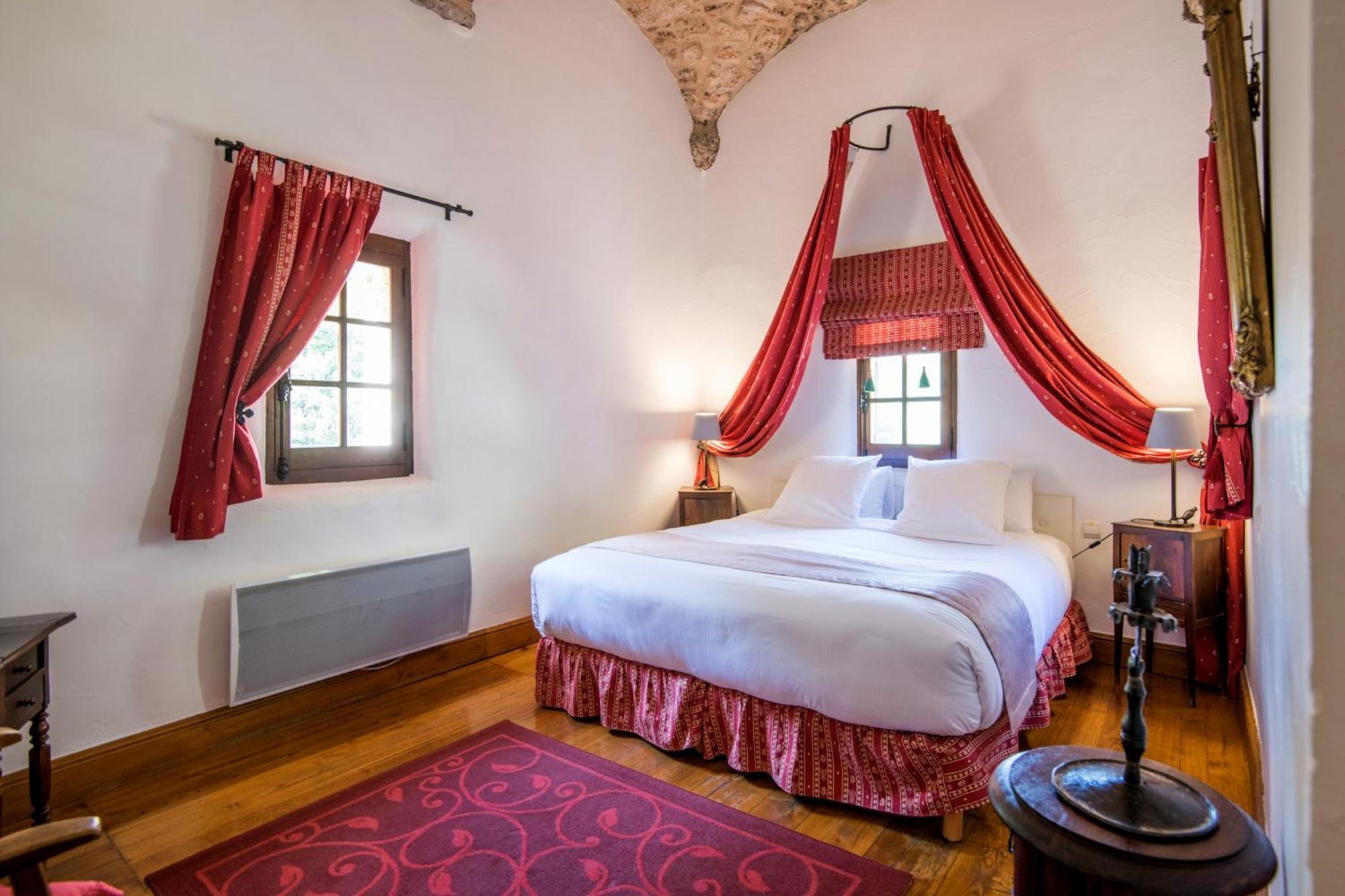 Junior Suite 1st or 2nd floor of the Castle
