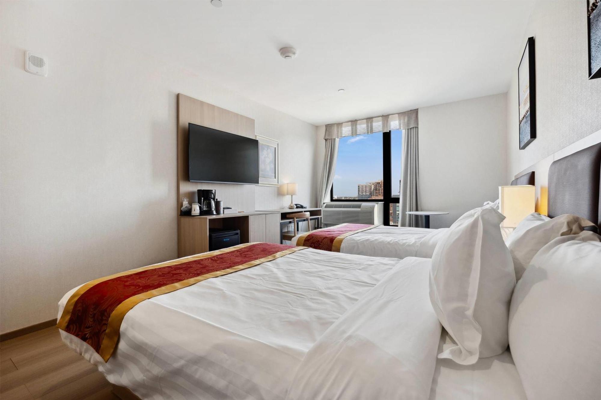 Double Room Two Double Beds Bath Tub Non-Smoking