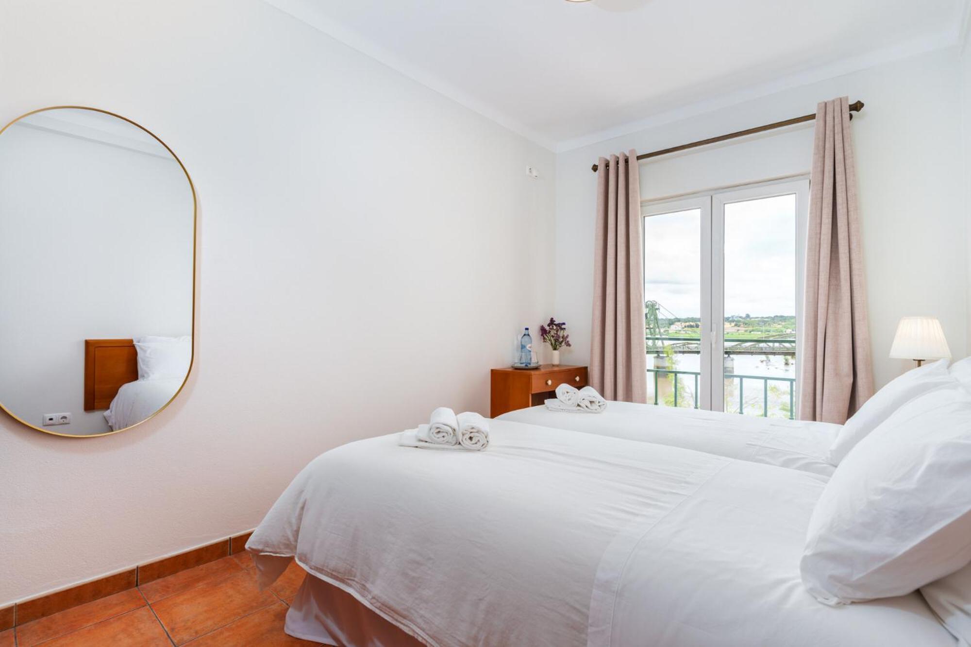 Twin Deluxe Room River View