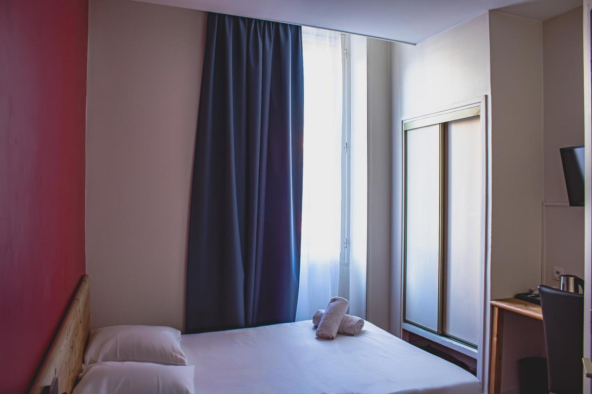 Classic Single Room