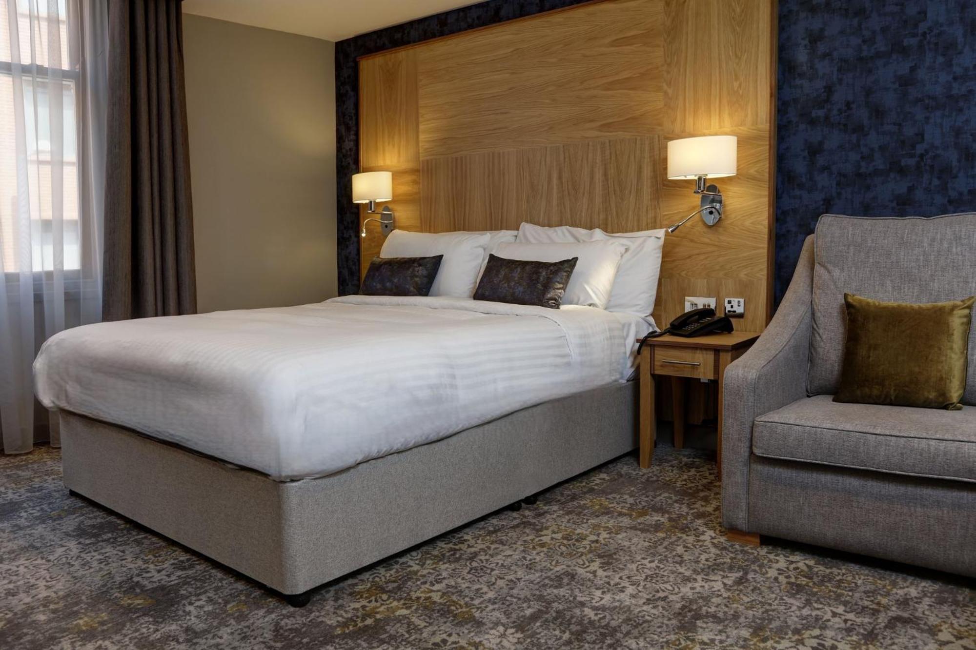 Premium Queen Room sofa bed