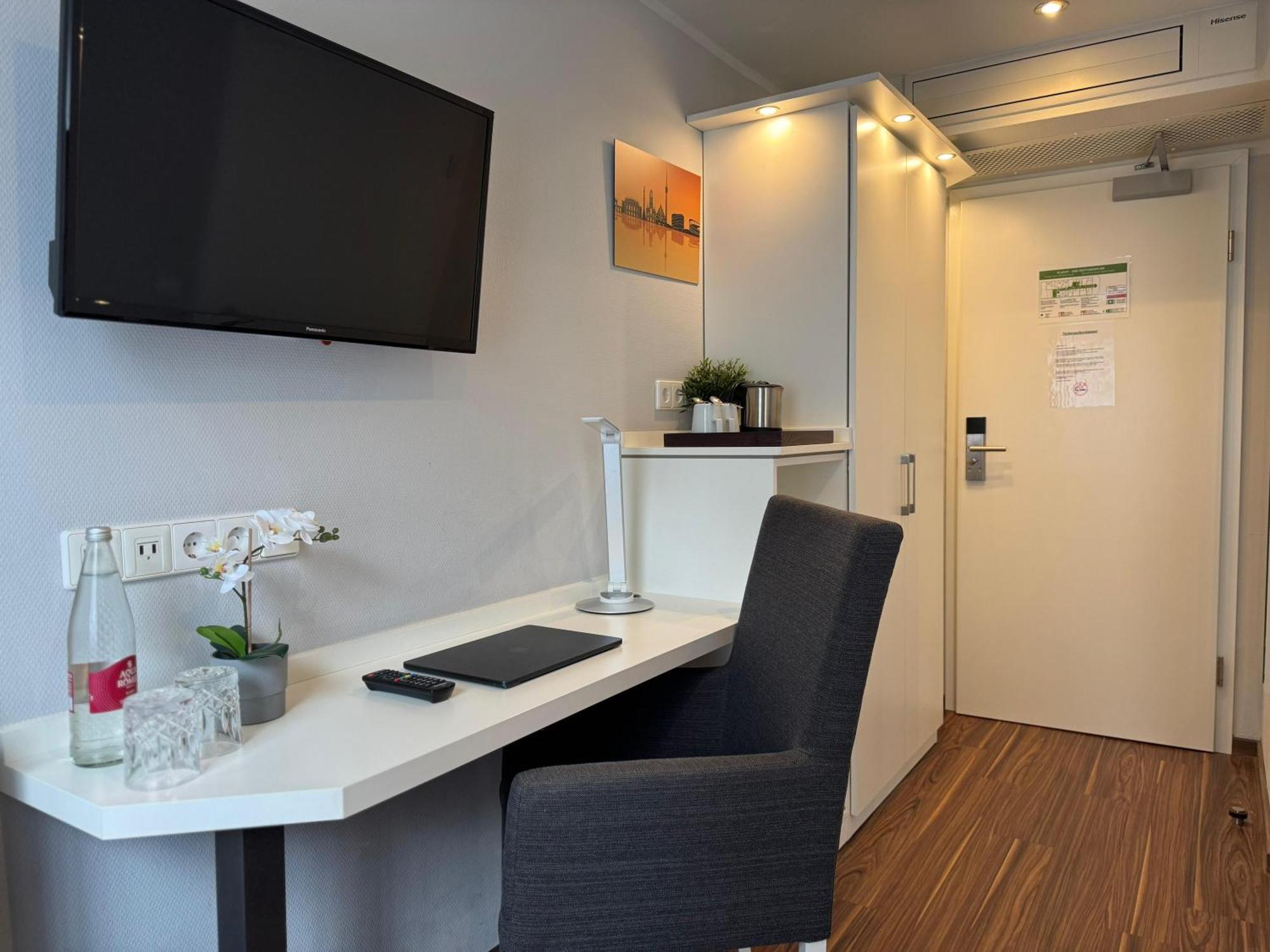 Superior Single Room