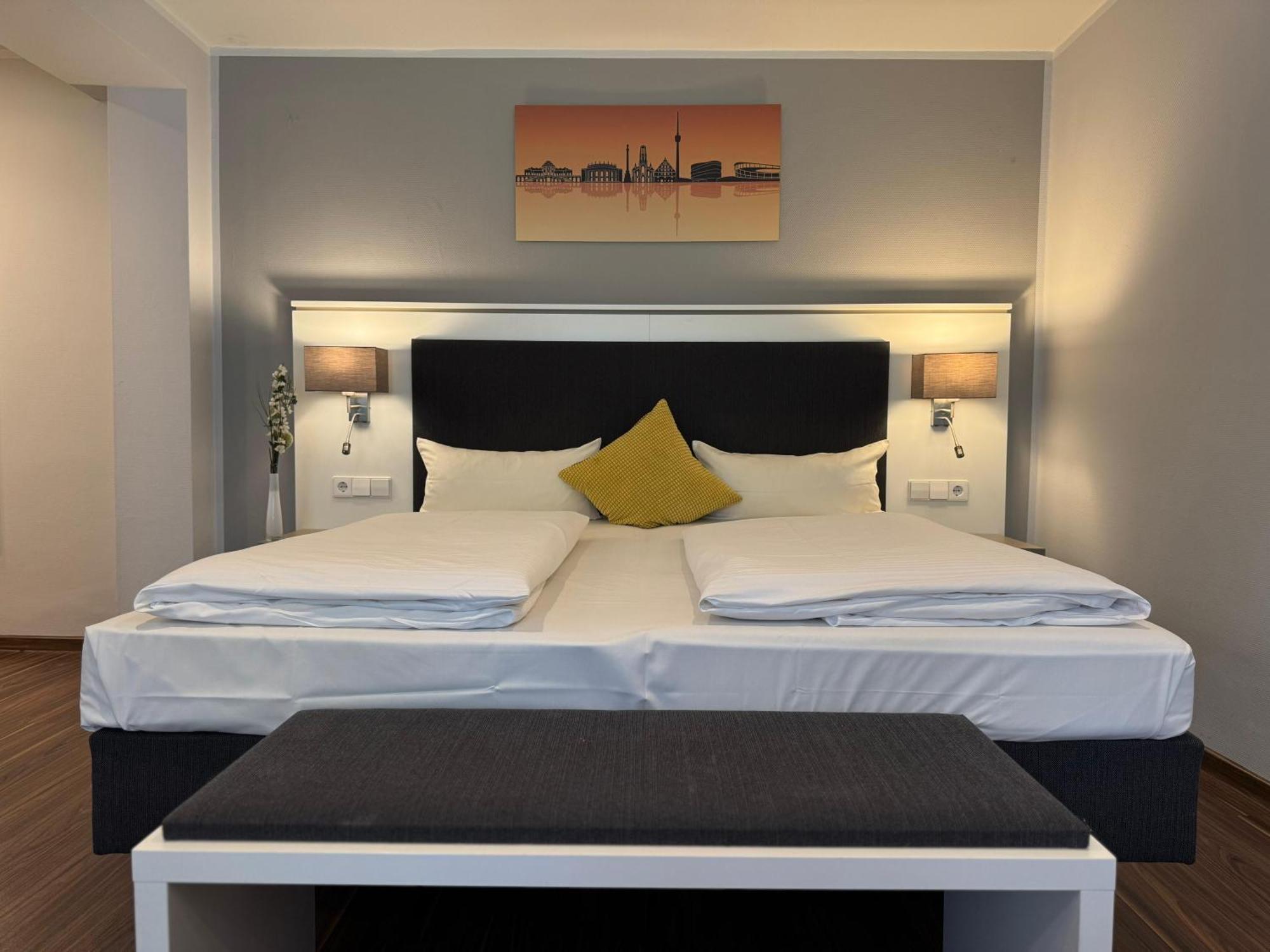 Large Double Room
