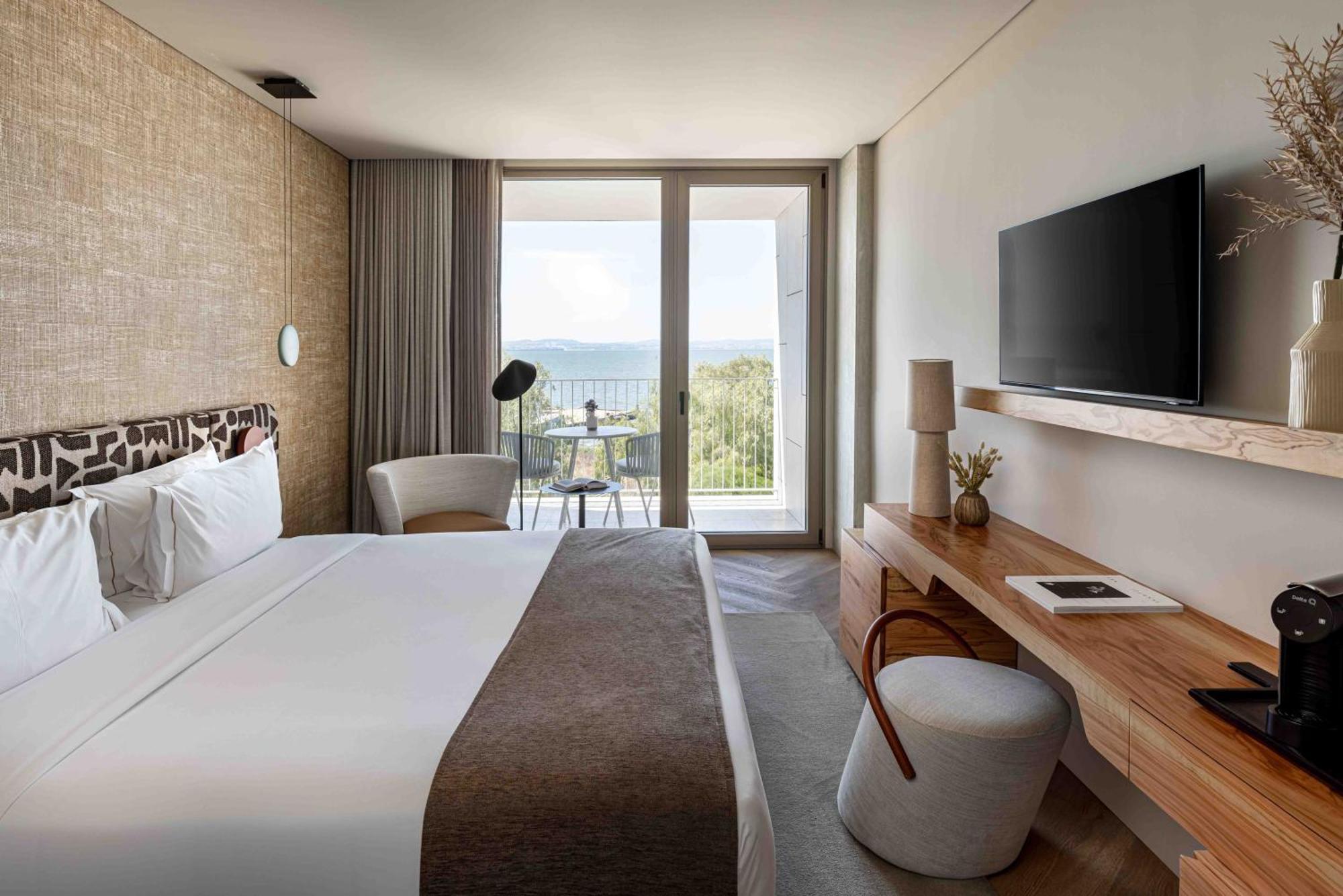 Double or Twin Room River View