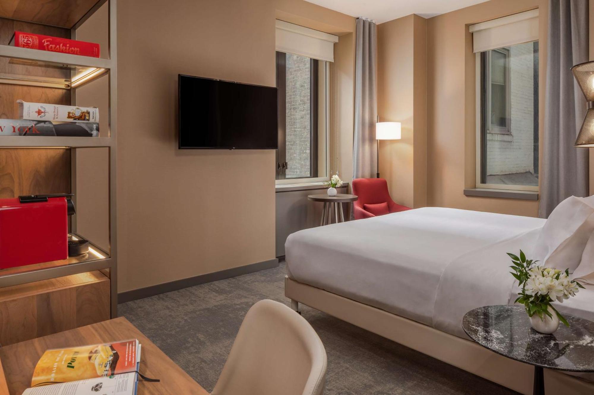Premium King Room